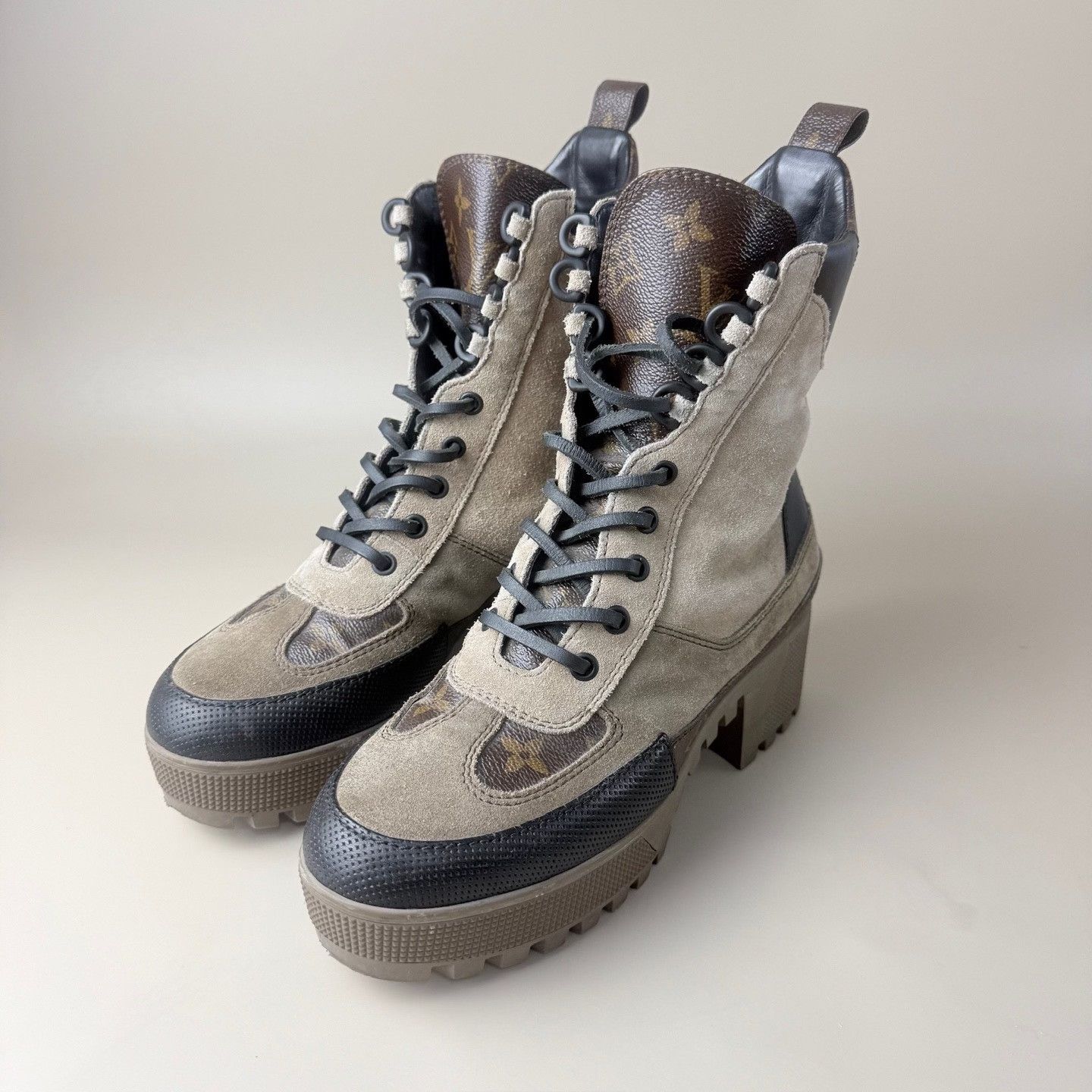 Louis Vuitton Louis Vuitton Brown Monogram Lace-Up Ankle Boots Size US 5.5 / IT 35.5 - 1 Thumbnail