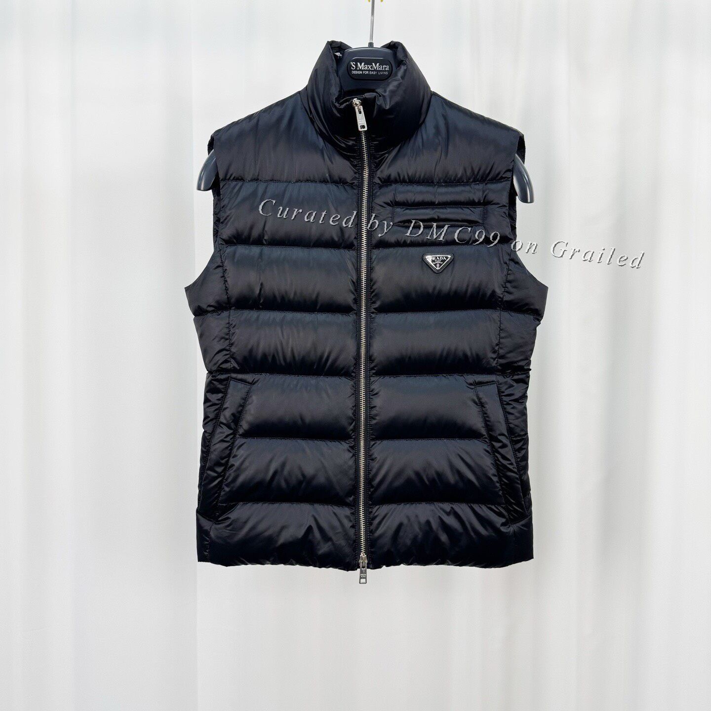 Prada Prada Triangle Logo Down Vest Size US XXS / EU 40 - 1 Thumbnail