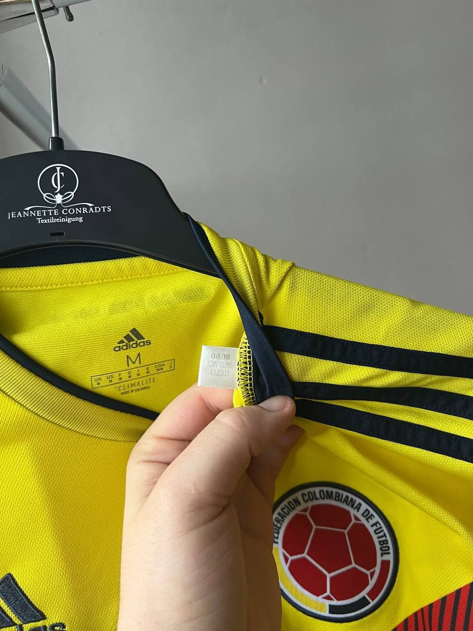 Adidas 2018/19 COLUMBIA TEAM HOME SOCCER JERSEY FOOTBALL SHIRT SZ M Size US M / EU 48-50 / 2 - 8 Thumbnail