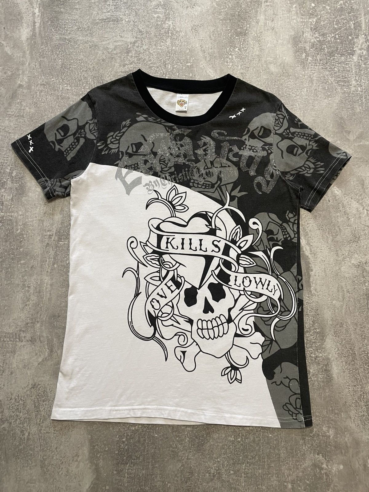 Christian Audigier × Ed Hardy Vintage Ed Hardy Skulls T-Shirt Y2K Size US M / EU 48-50 / 2 - 1 Thumbnail