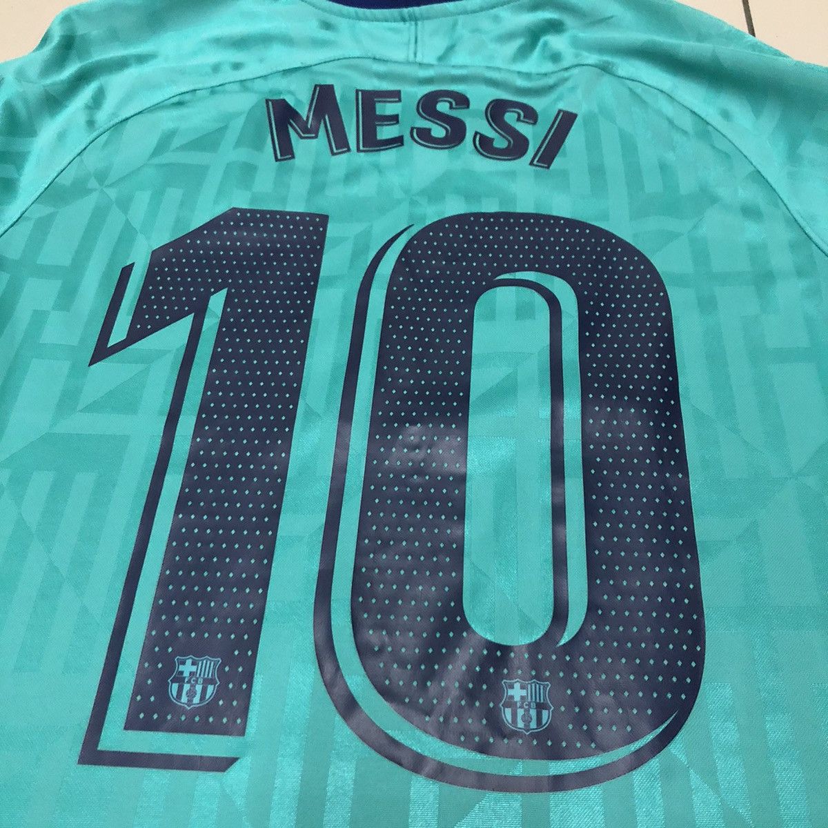 Nike Barcelona 19/20 third away shirt #10 Messi Size US S / EU 44-46 / 1 - 4 Thumbnail