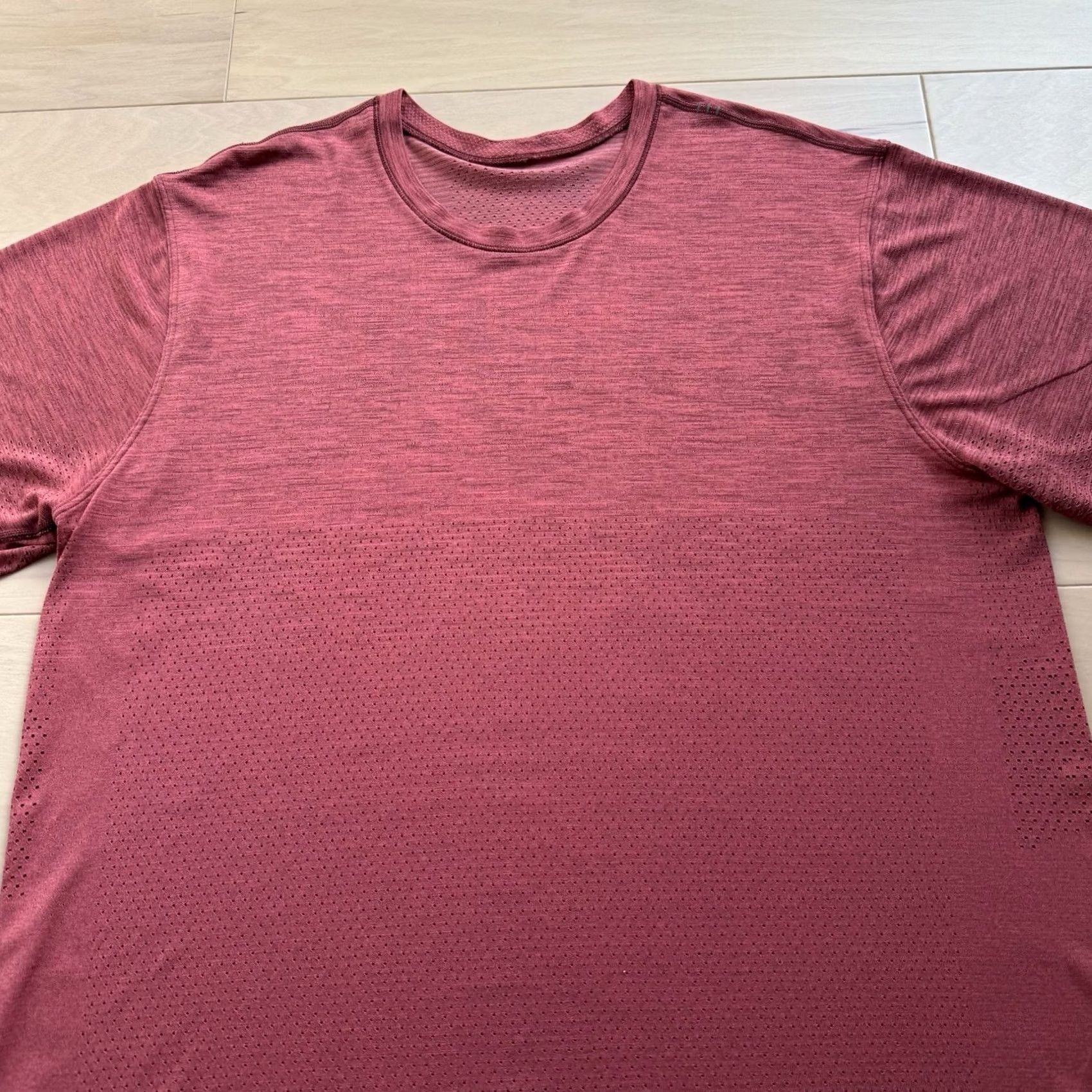 Lululemon Lululemon Vent Shirt 2XL Red T-Shirt Men Sportswear Athleisure Size US XXL / EU 58 / 5 - 3 Thumbnail