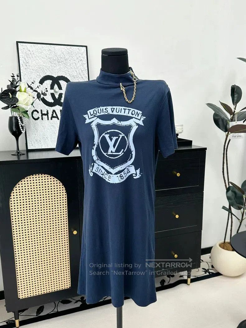 Louis Vuitton Louis Vuitton Navy T. Size US S / EU 44-46 / 1 - 2 Thumbnail