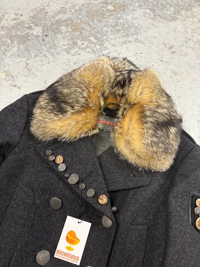 Prada AW2006 Prada Pins Fur Collar Black Wool Jacket Size S / US 4 / IT 40 - 5 Thumbnail