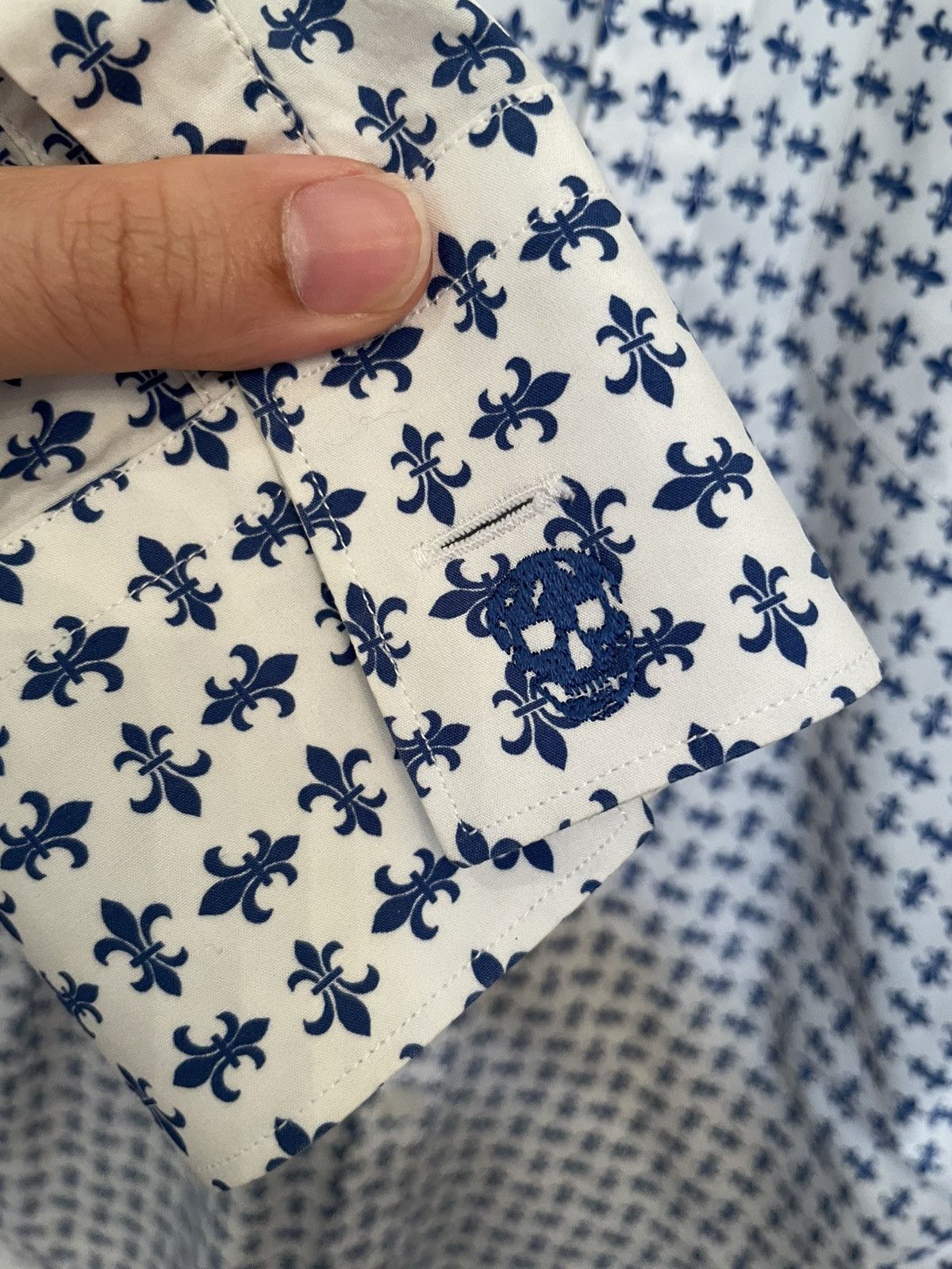 Alexander McQueen Alexander McQueen fleur-de-lis slim fit shirt Size US S / EU 44-46 / 1 - 11 Thumbnail