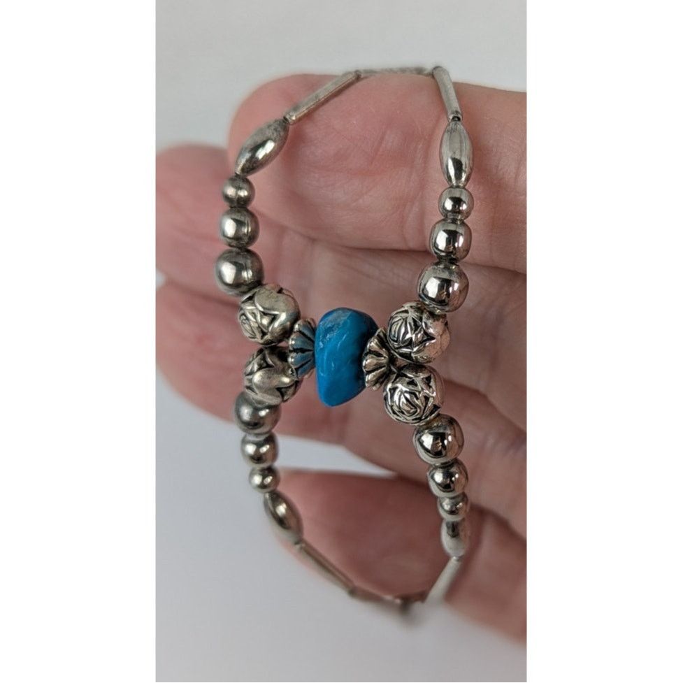Vintage Vtge Navaho bracelet Turquoise and sterling beads 7" Navaho Size ONE SIZE - 4 Thumbnail