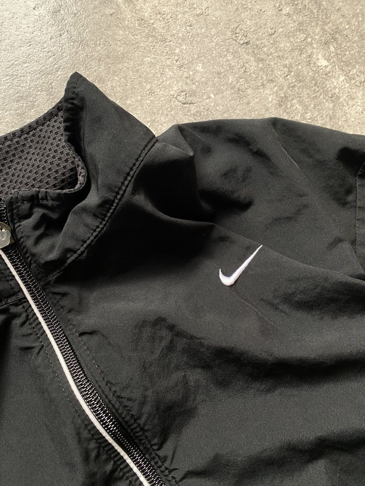 Nike Vintage Y2K Nike Black Windbreaker Jacket Full Zip Swoosh Size US XL / EU 56 / 4 - 3 Thumbnail