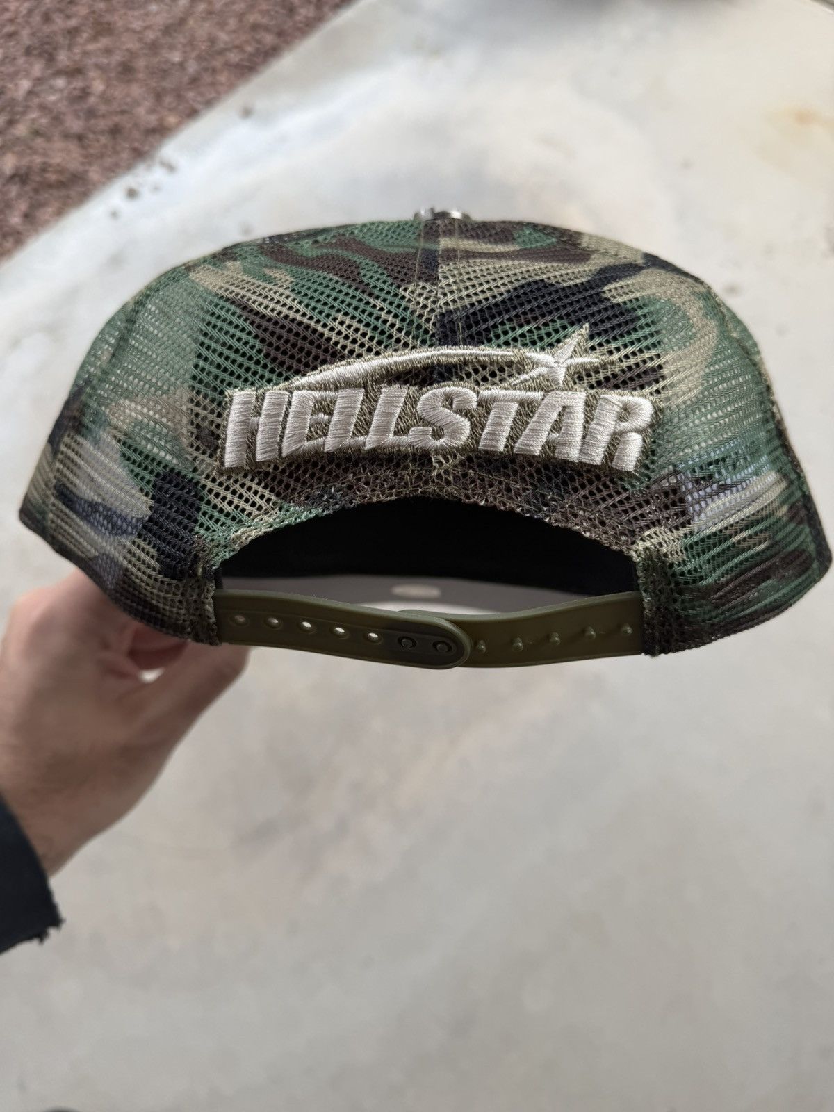 HELLSTAR Hellstar Camo Flame Logo Snapback Brand New Size ONE SIZE - 3 Thumbnail