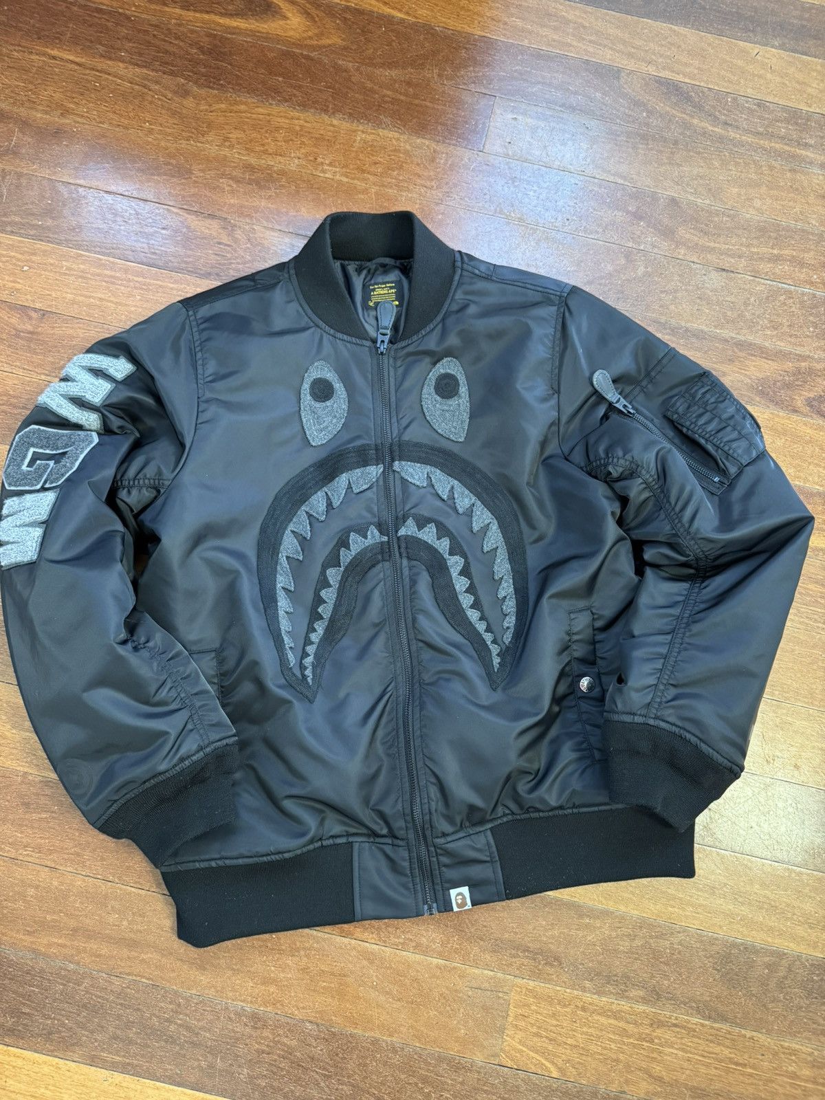A BATHING APE FAUX FUR Shark MA-1｜Rare Bape Bomber Jacket Shark