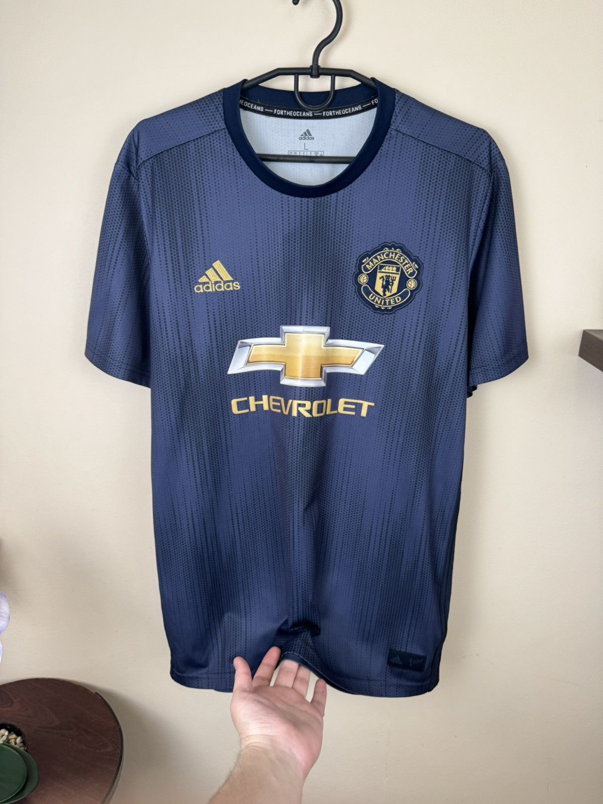 Adidas MANCHESTER UNITED THIRD FOOTBALL SHIRT 2018/2019 SOCCER L Size US XL / EU 56 / 4 - 9 Thumbnail