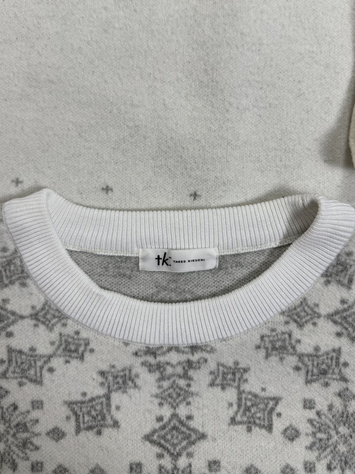 Takeo Kikuchi Takeo Kikuchi Paisley Bandana wool oversize sweater pullover Size US S / EU 44-46 / 1 - 13 Thumbnail