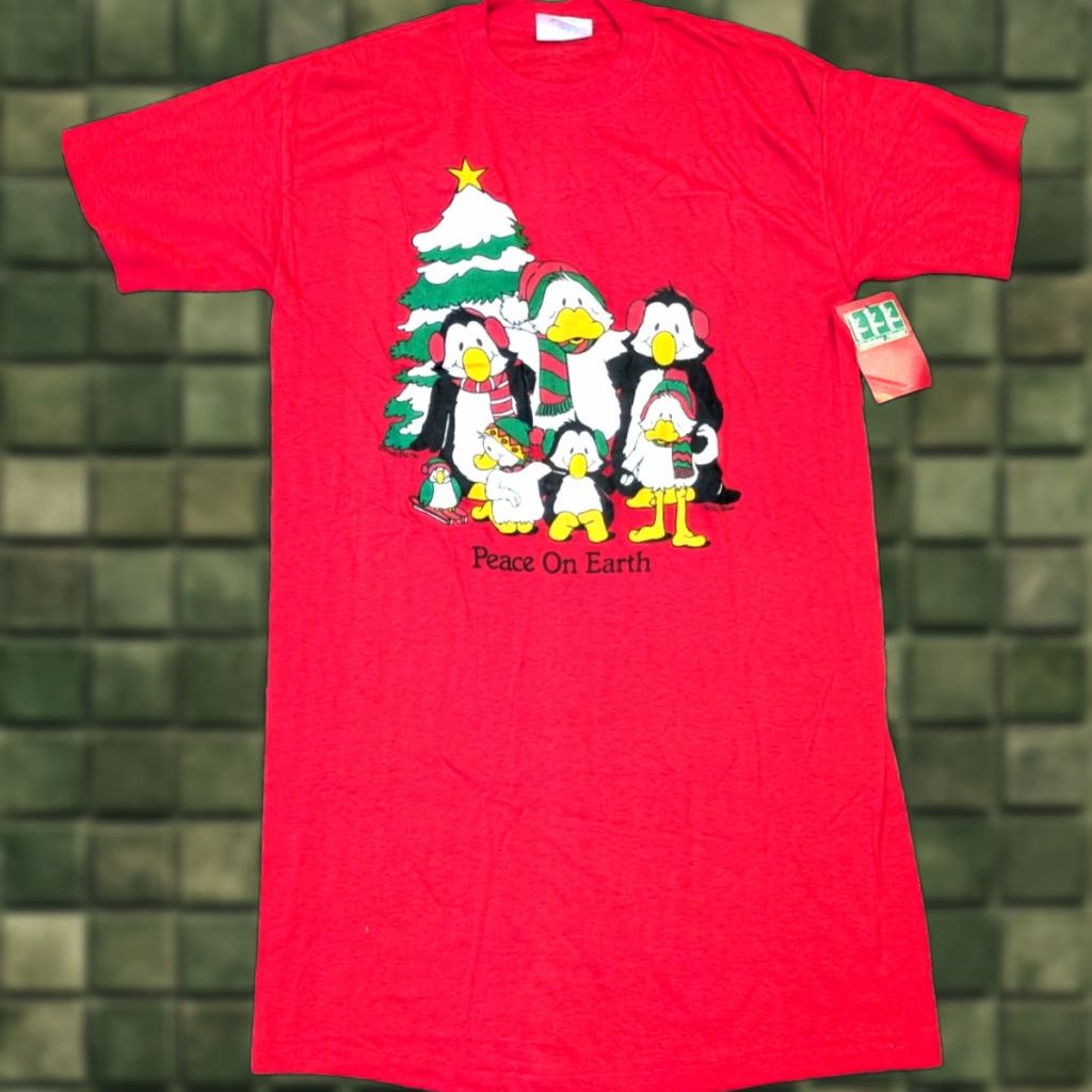 Reiss VINTAGE Patty Reiss Night Shirt Shirt Women One Size Red Christmas Penguins Peace on Earth Holiday Magic NWT Size ONE SIZE - 1 Thumbnail
