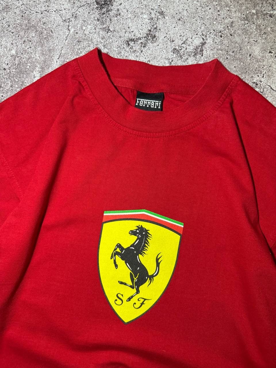 Ferrari × Vintage Vintage Ferrari 1999 Big Logo Red T-Shirt Racing F-1 Size US L / EU 52-54 / 3 - 3 Thumbnail