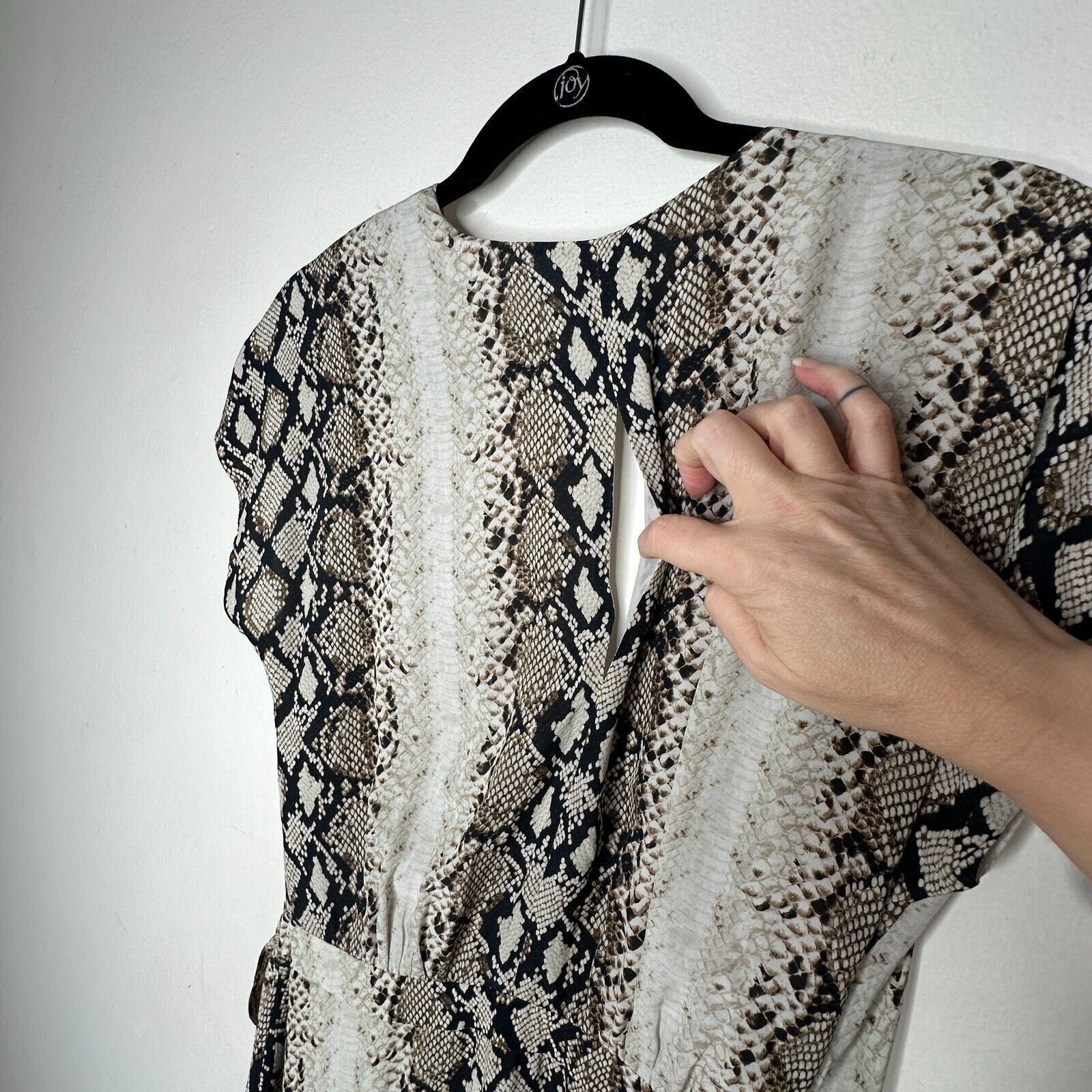 Joie Joie Porcelain Bethwyn C Snakeskin Wrap A-Line Dress SM Size S / US 4 / IT 40 - 6 Thumbnail