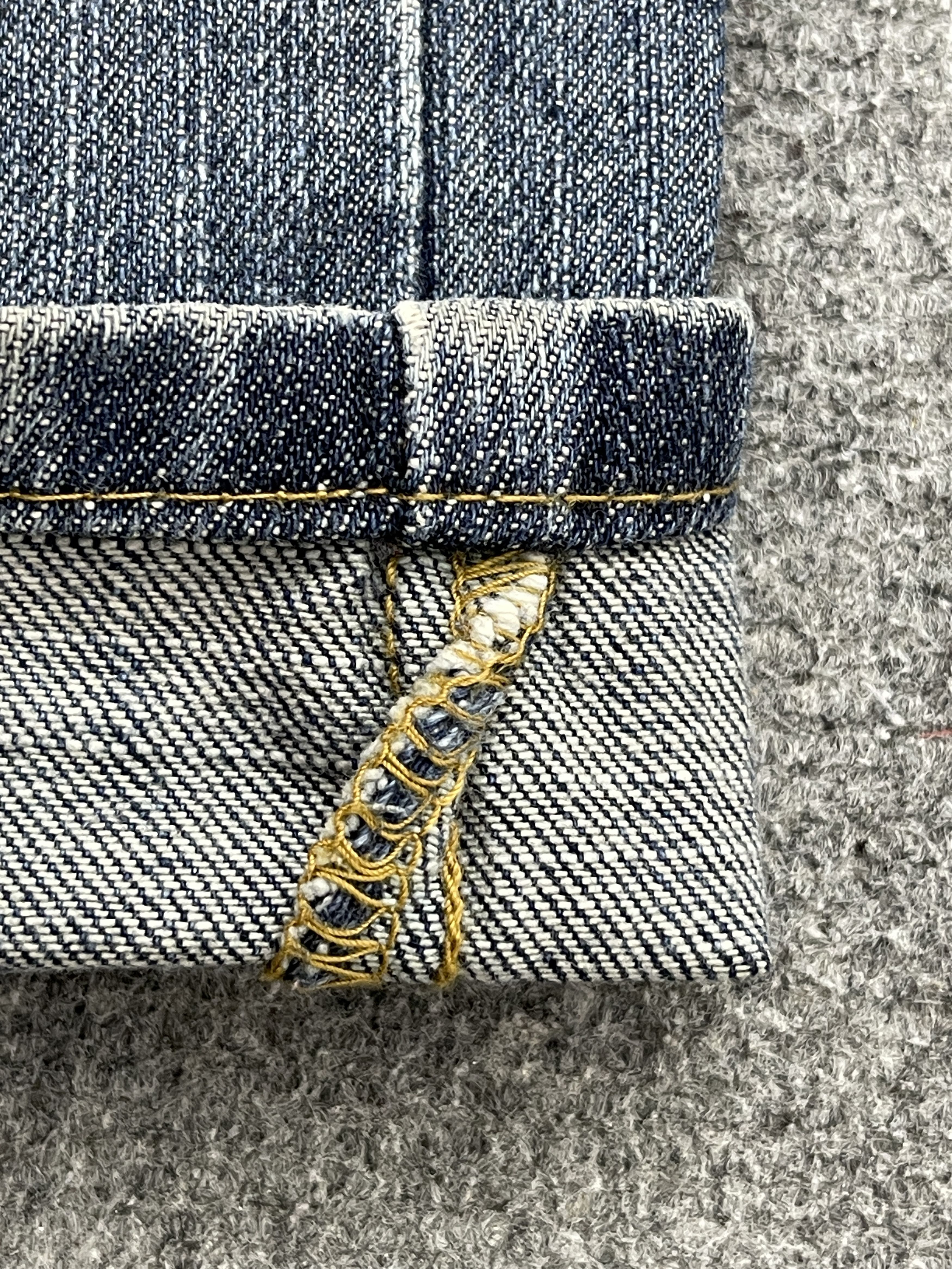 Levi's × Vintage Distressed Vintage Levis 505 Faded Blue Jeans DP2559 Size US 34 / EU 50 - 11 Thumbnail