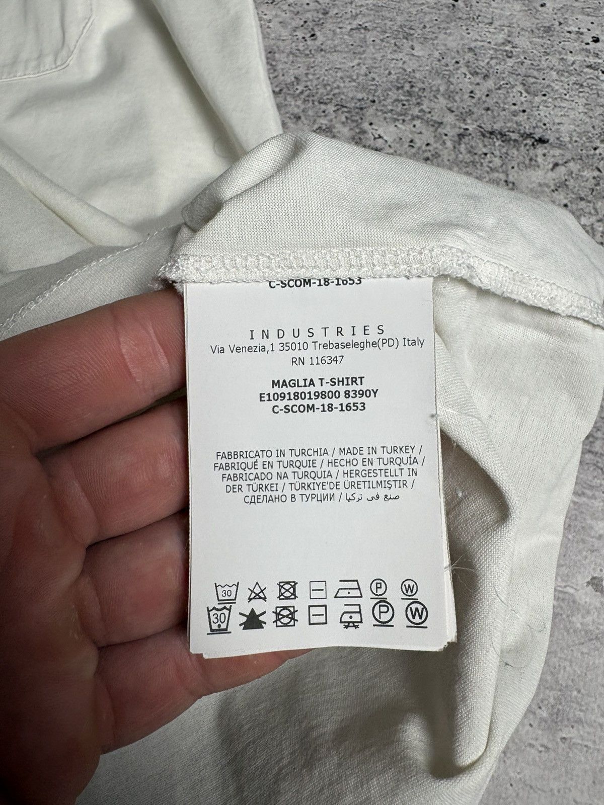 Moncler Moncler Luxury Sleeve Logo Tshirt Size US M / EU 48-50 / 2 - 9 Thumbnail