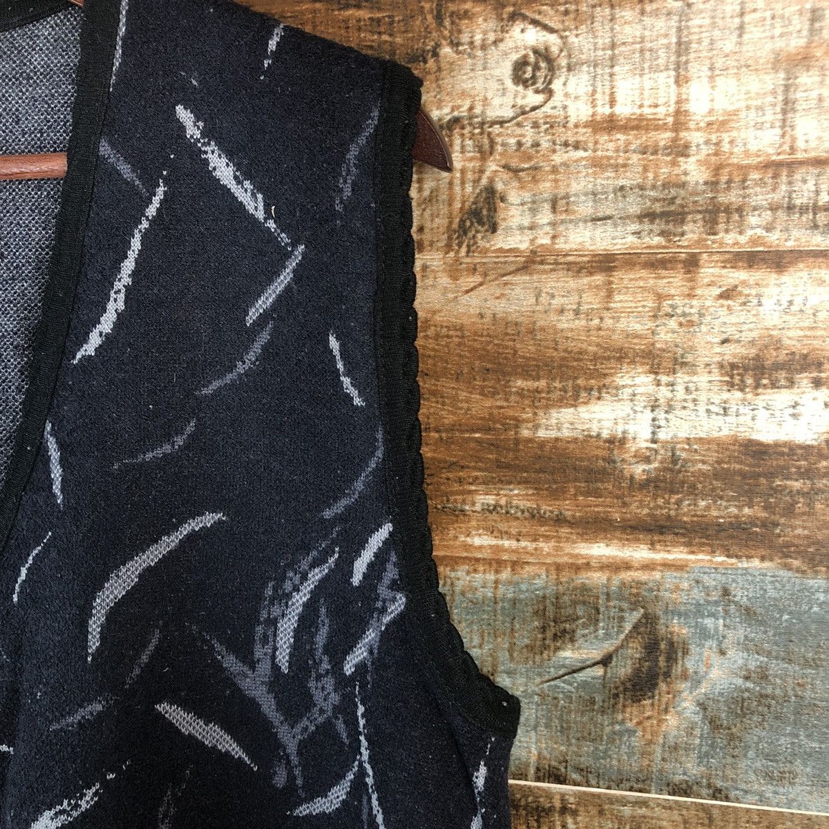 Homespun Knitwear × Japanese Brand DL Corrose Black art style Vest Knitwear #C534 Size US M / EU 48-50 / 2 - 8 Thumbnail