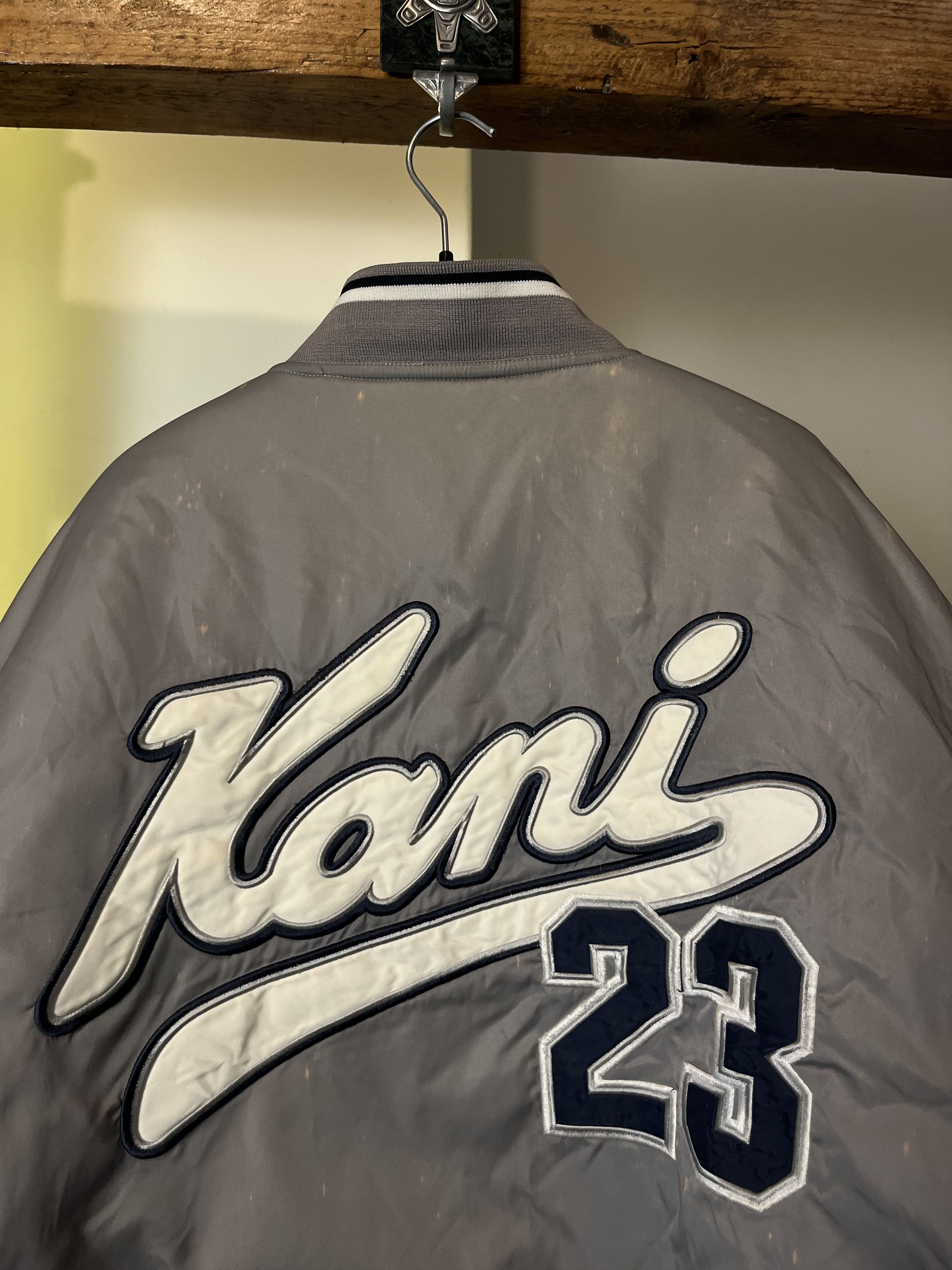 Karl Kani × Vintage Karl Kani 23 Brooklyn Vintage Navy Bomber Jacket Big Logo Size US L / EU 52-54 / 3 - 12 Thumbnail