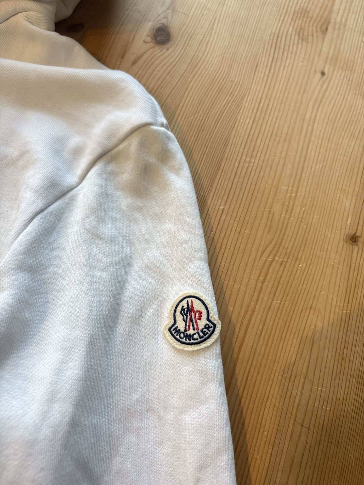 Moncler Moncler Maglia Girocollo Hoodie Size US S / EU 44-46 / 1 - 7 Thumbnail