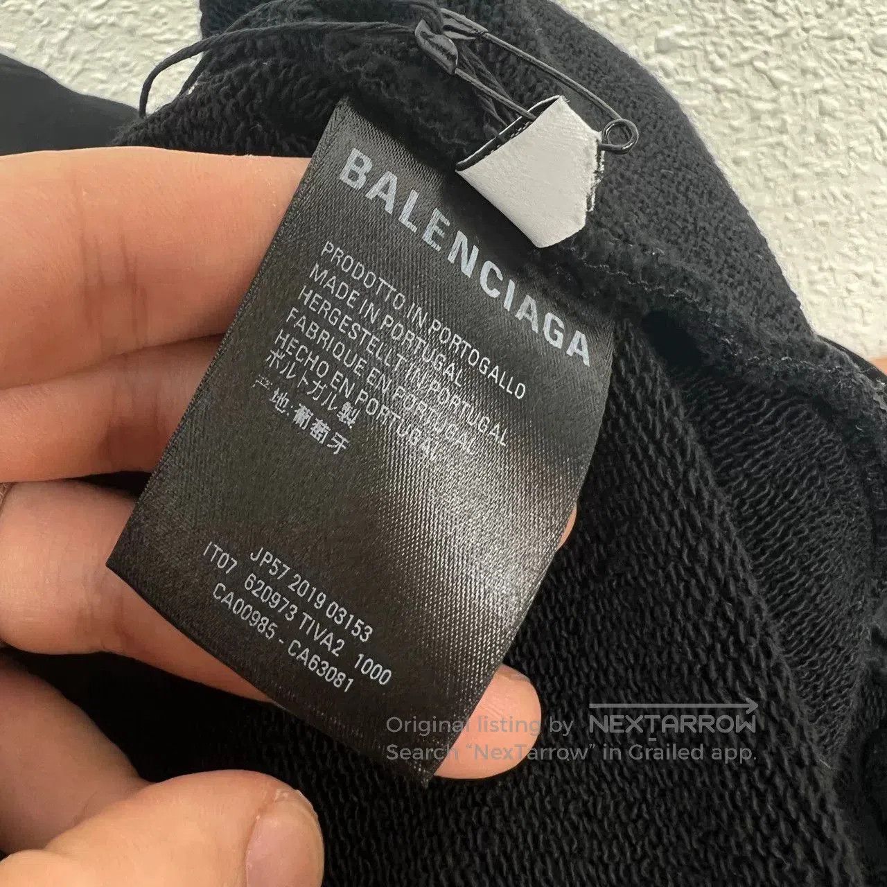 Balenciaga balenciaga portrait logo hoodie size xs. Size US XS / EU 42 / 0 - 5 Thumbnail