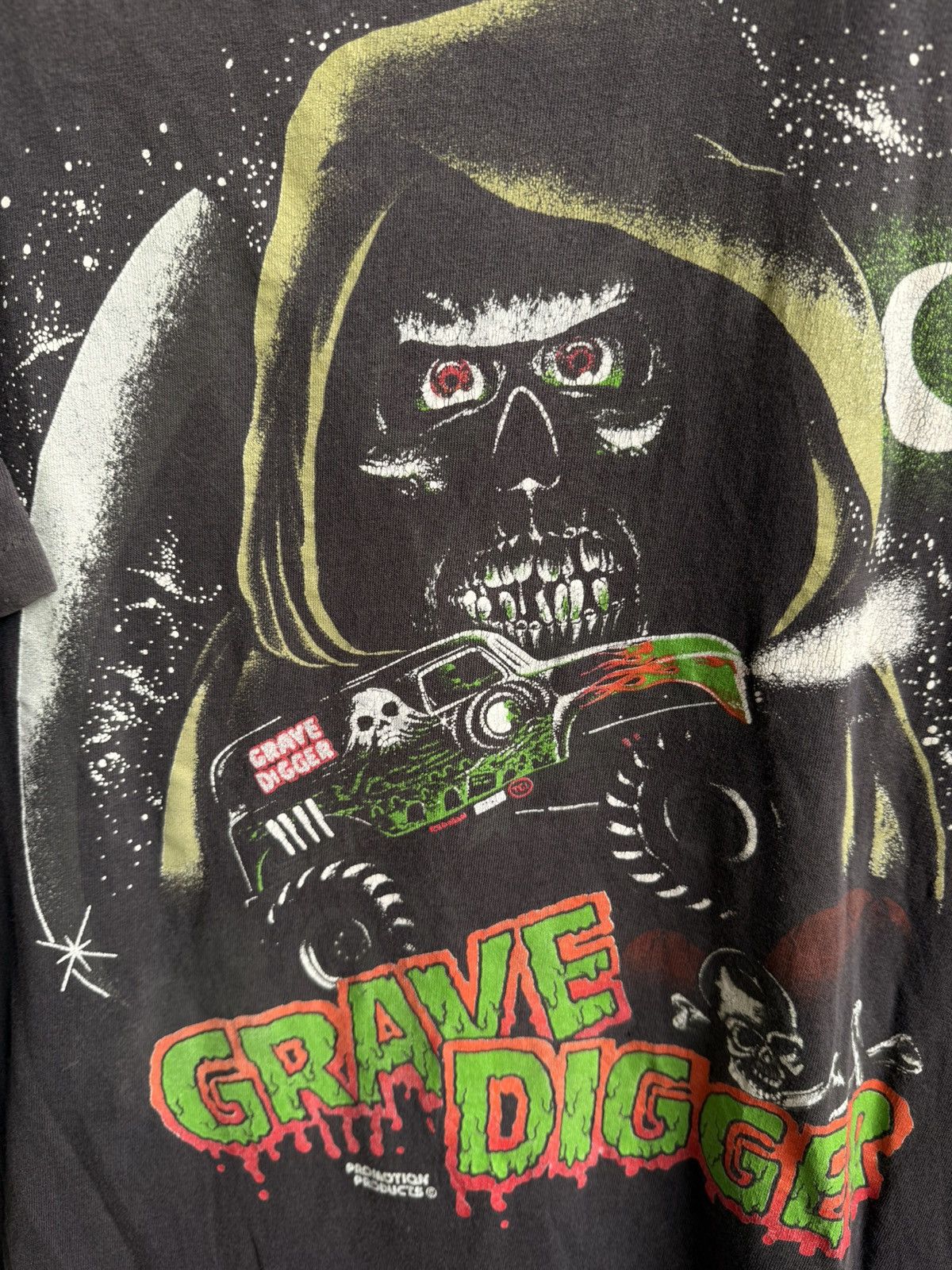 Vintage Vintage 90s Grave Digger Monster Jam T Shirt Size US XL / EU 56 / 4 - 7 Thumbnail