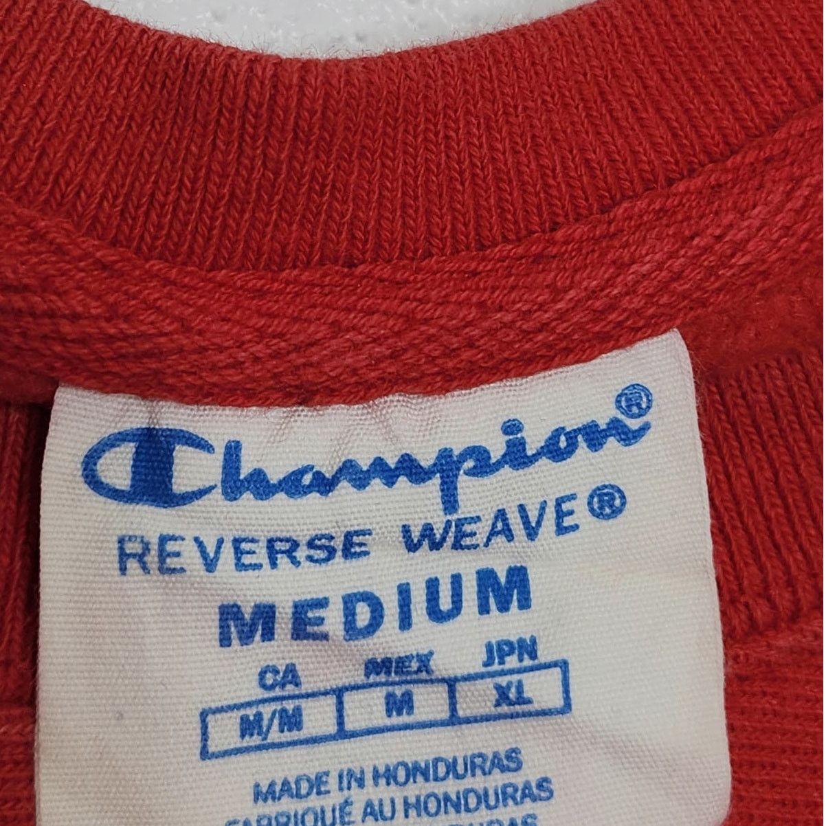 Champion Vintage Champion Reverse Weave Red Logo Medium Cropped Style Size M / US 6-8 / IT 42-44 - 4 Thumbnail