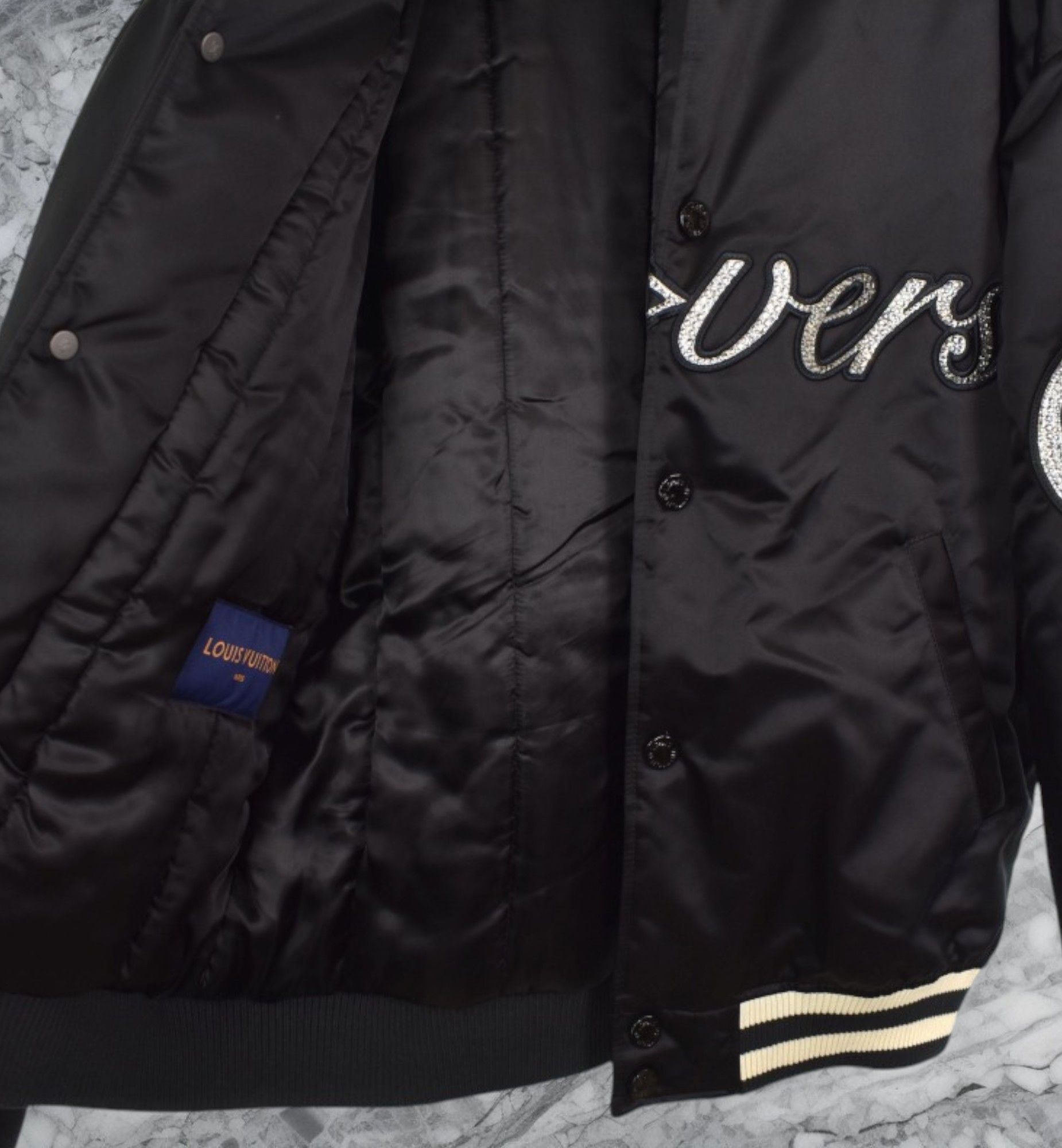 Louis Vuitton Louis Vuitton LV Embroidered Nylon Baseball Blouson Jacket Size US M / EU 48-50 / 2 - 4 Thumbnail