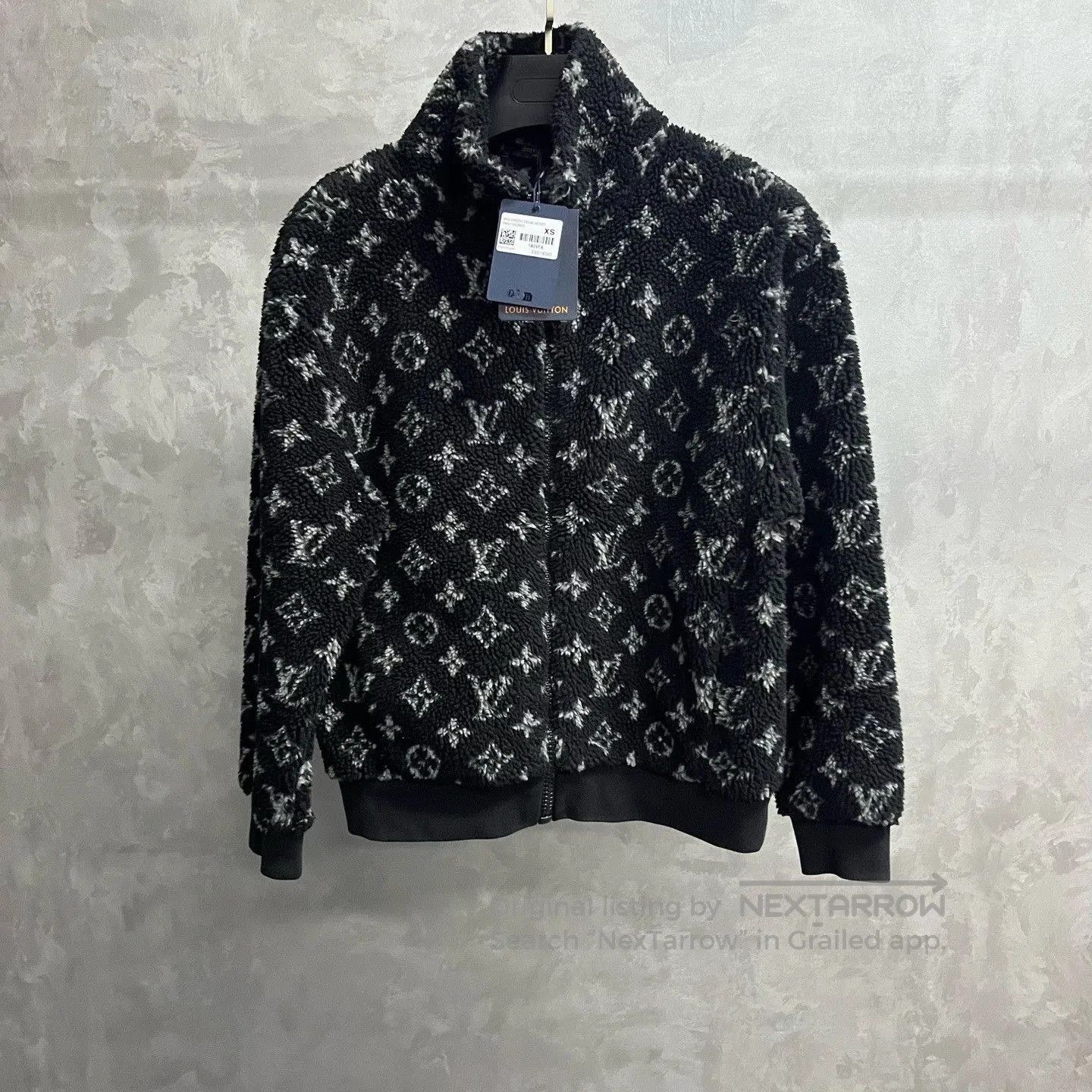 Louis Vuitton Louis Vuitton Black Jacquard Fleece Coat. Size XS / US 0-2 / IT 36-38 - 1 Thumbnail
