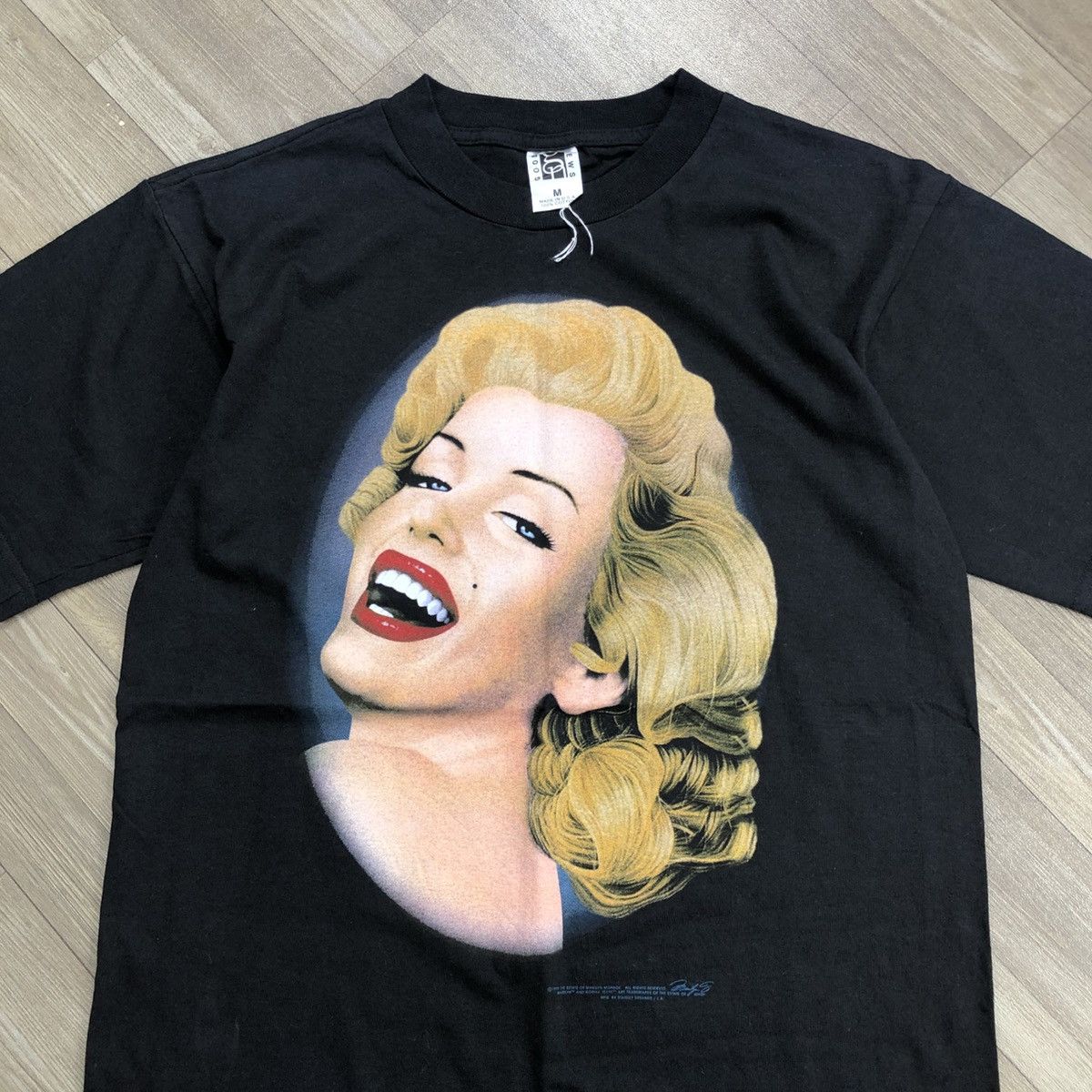 Band Tees × Vintage Vintage 1995 Marilyn Monroe USA Single Stetch T Shirt Size US XL / EU 56 / 4 - 2 Thumbnail
