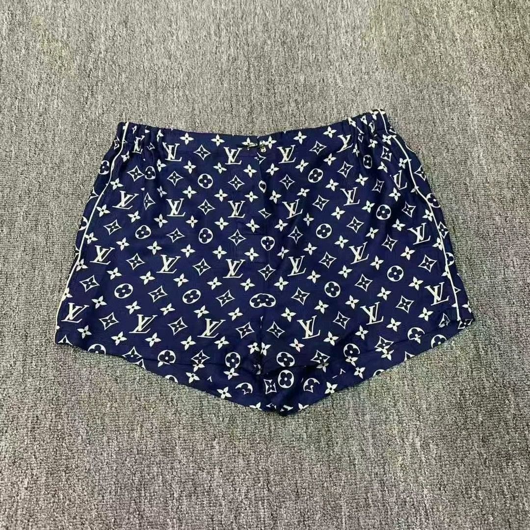 Louis Vuitton Louis Vuitton Blue Printed Shorts Size 36 Size US 36 / EU 52 - 1 Thumbnail