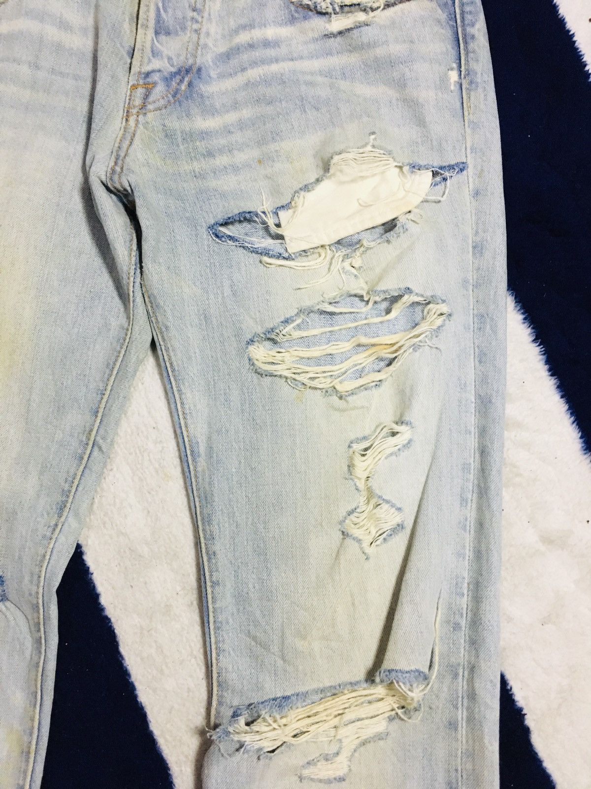 Abercrombie & Fitch Abercrombie & Fitch Distressed Jeans (16) Size US 30 / EU 46 - 16 Thumbnail