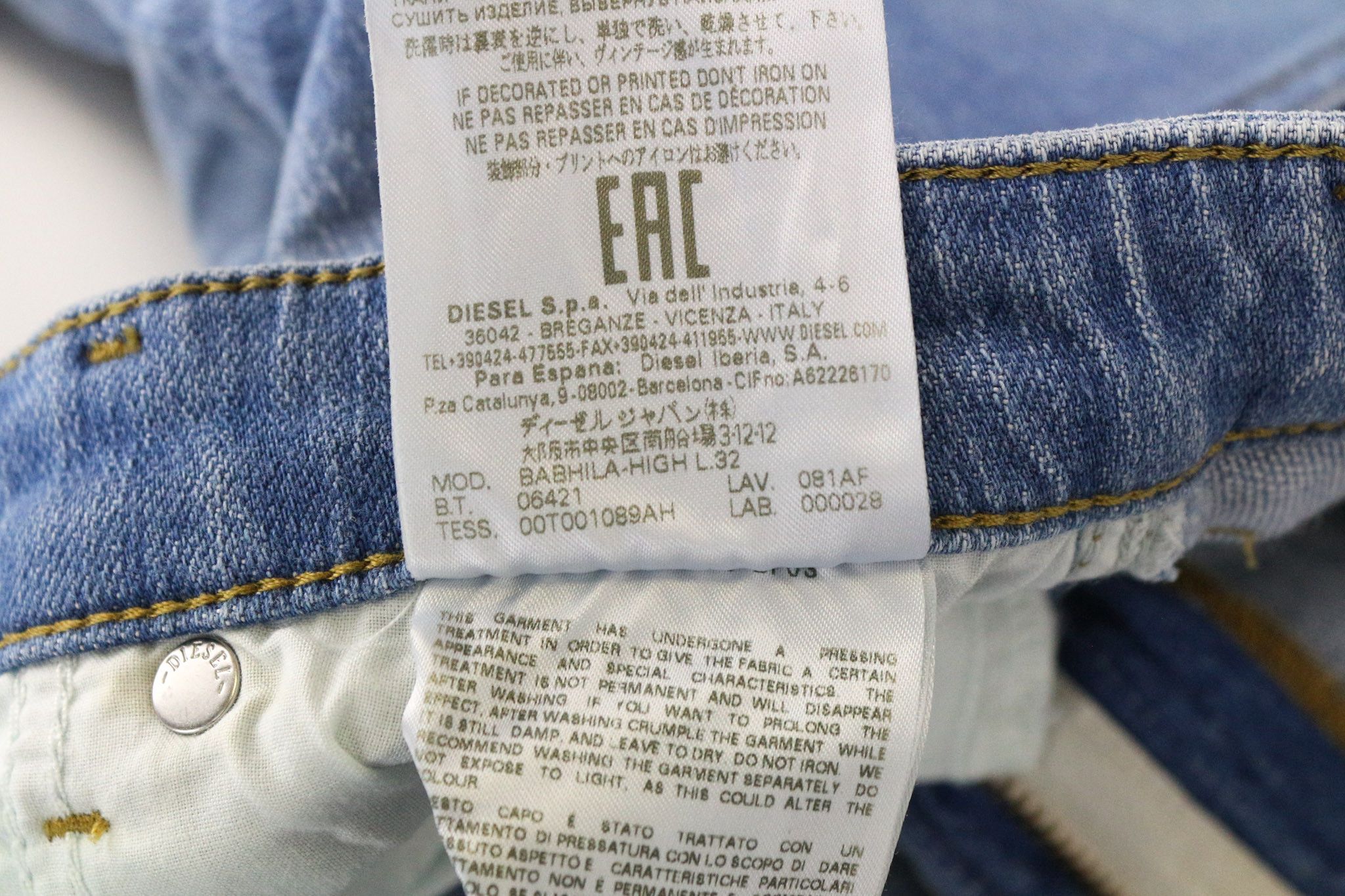 Diesel BABHILA-HIGH 081AF W24/L32 Girls Blue Jeans 71006 Size 24" / US 00 / IT 34 - 9 Thumbnail