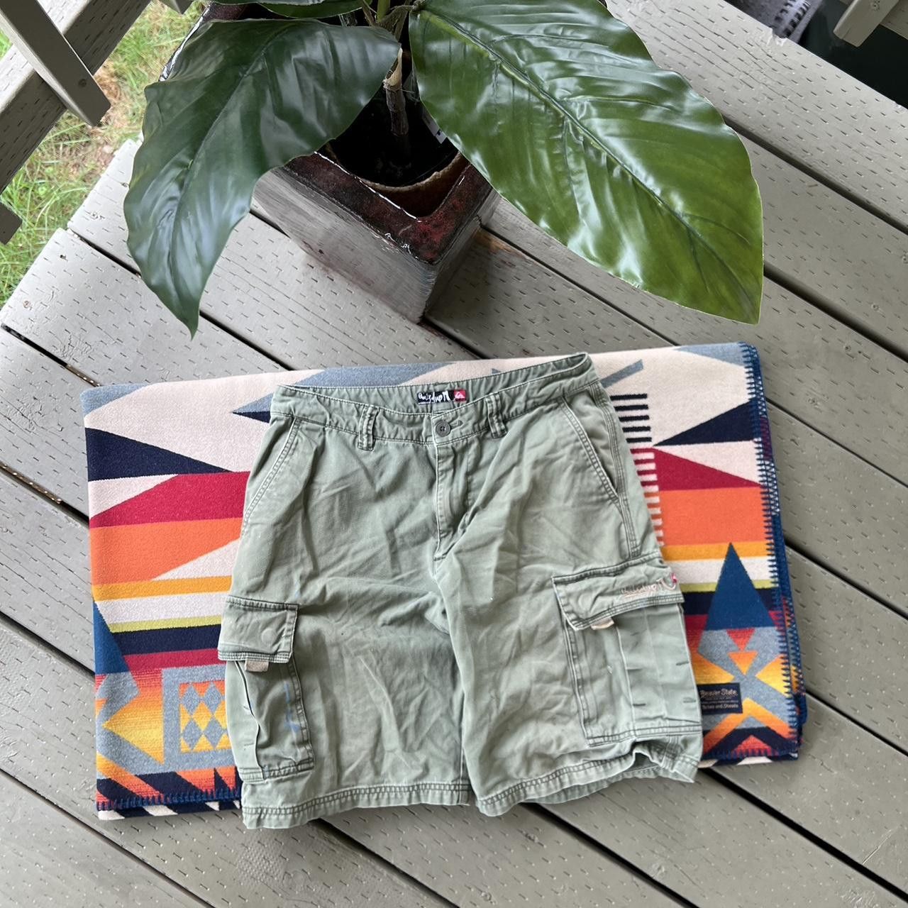 Quiksilver Quiksilver Vintage Shorts Size US 30 / EU 46 - 3 Thumbnail