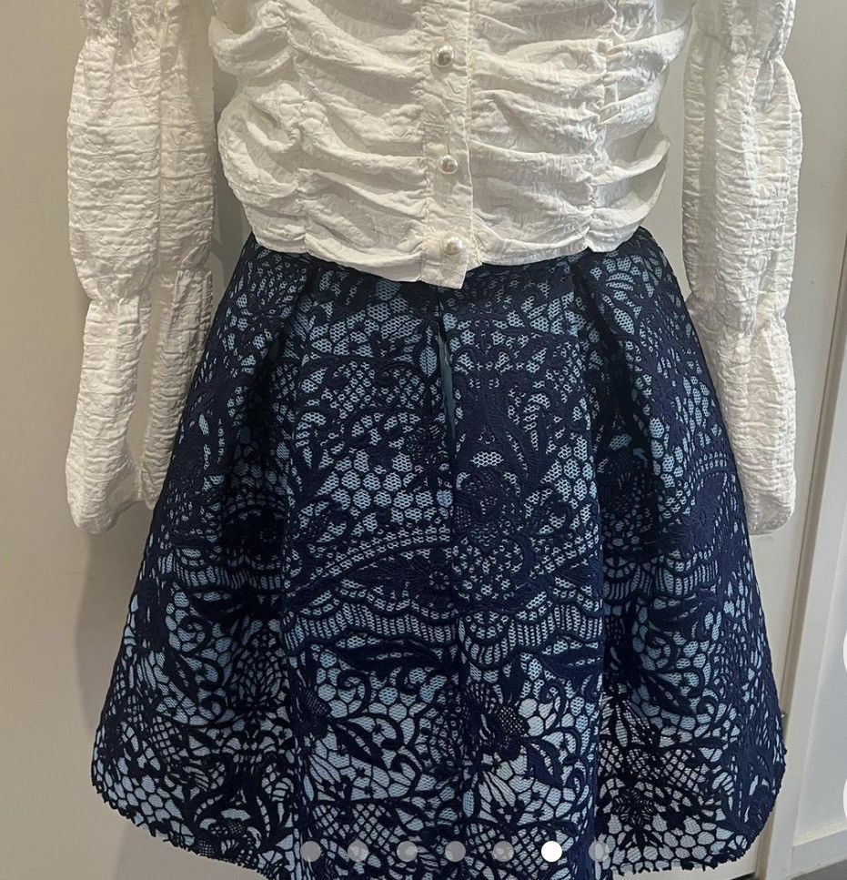 Maje New Lace Tulip Skirt With Pockets Size 26" / US 2 / IT 38 - 5 Thumbnail