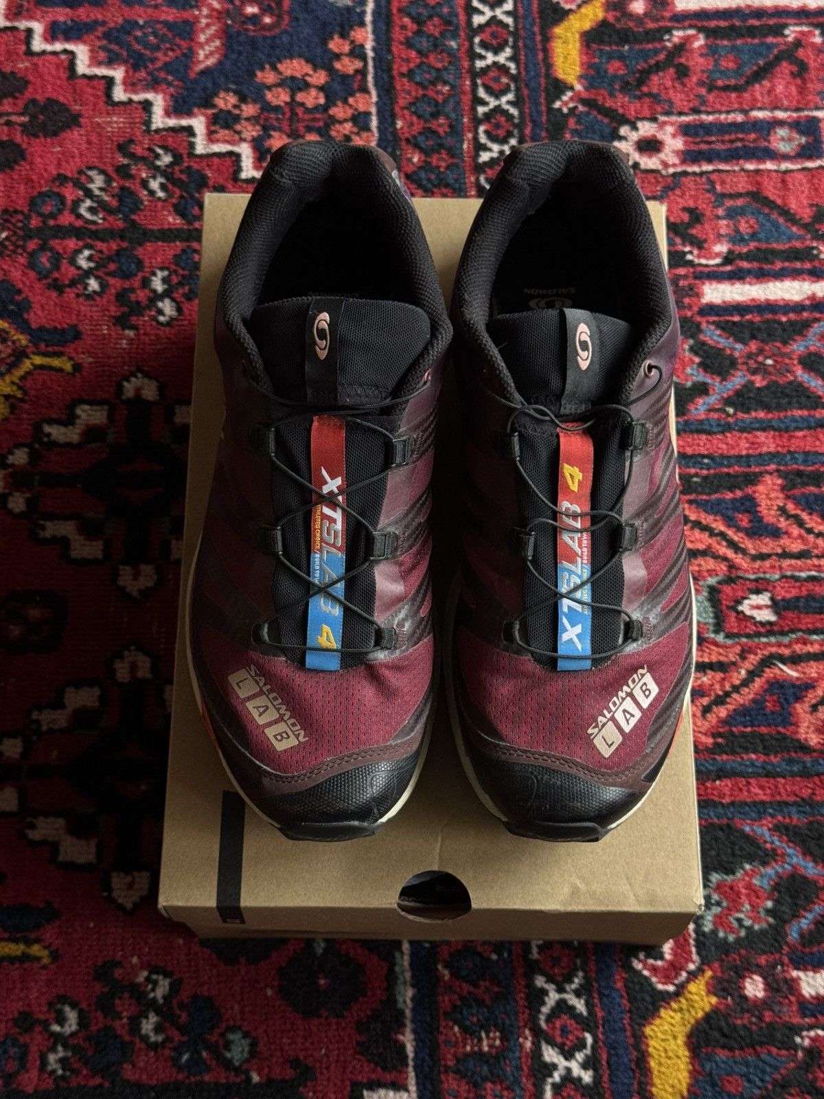 Salomon XT-4 in Bitter Chocolate/Mocha Mousse/Fiery Red Size US 11.5 / EU 44-45 - 1 Thumbnail