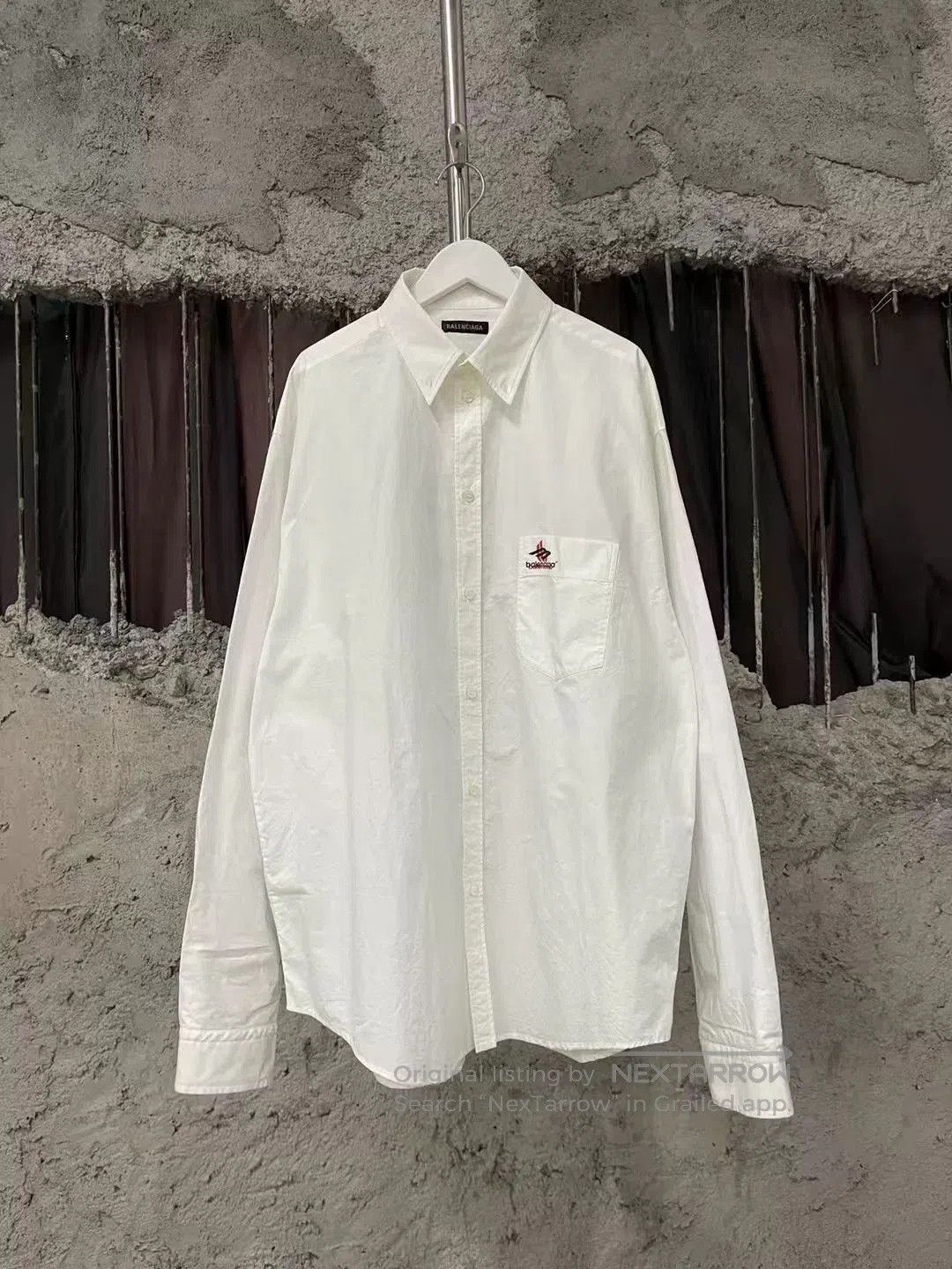 Balenciaga Balenciaga White Shirt Size 38. Size US S / EU 44-46 / 1 - 1 Thumbnail