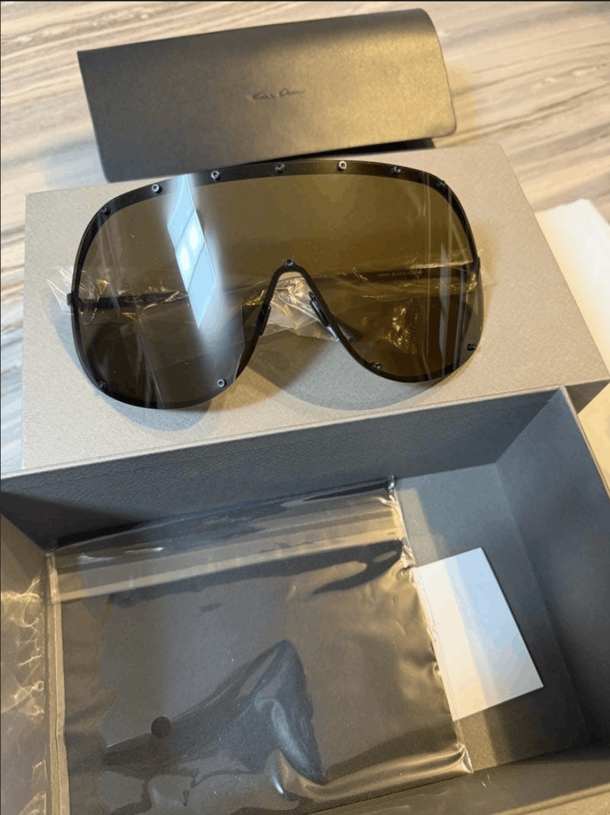 Rick Owens Rick Owens Shield Sunglasses Size ONE SIZE - 2 Thumbnail