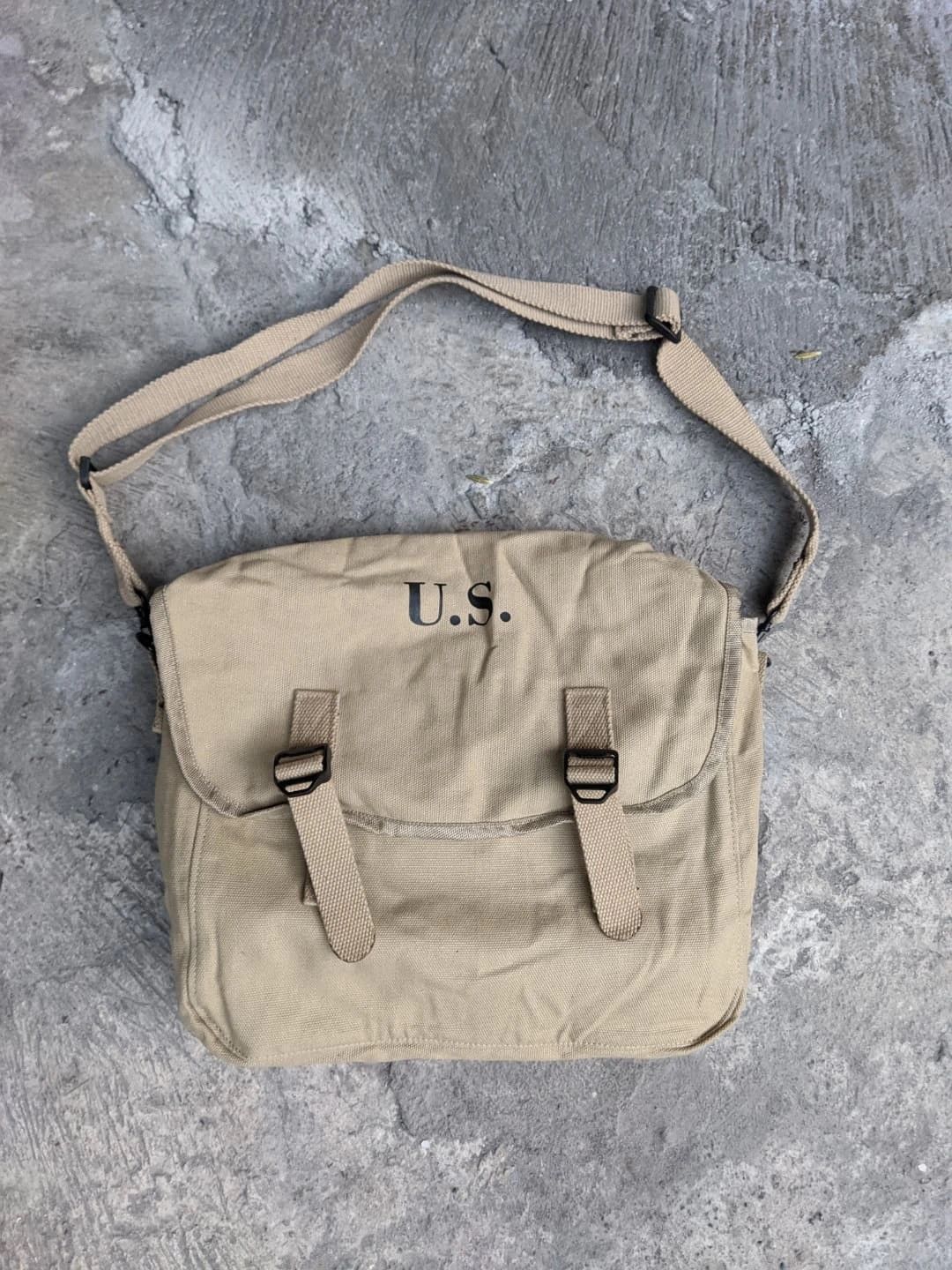 Buzz Rickson's Vintage US Army Military Bag M1936 Musette Sling Bag Size ONE SIZE - 2 Thumbnail