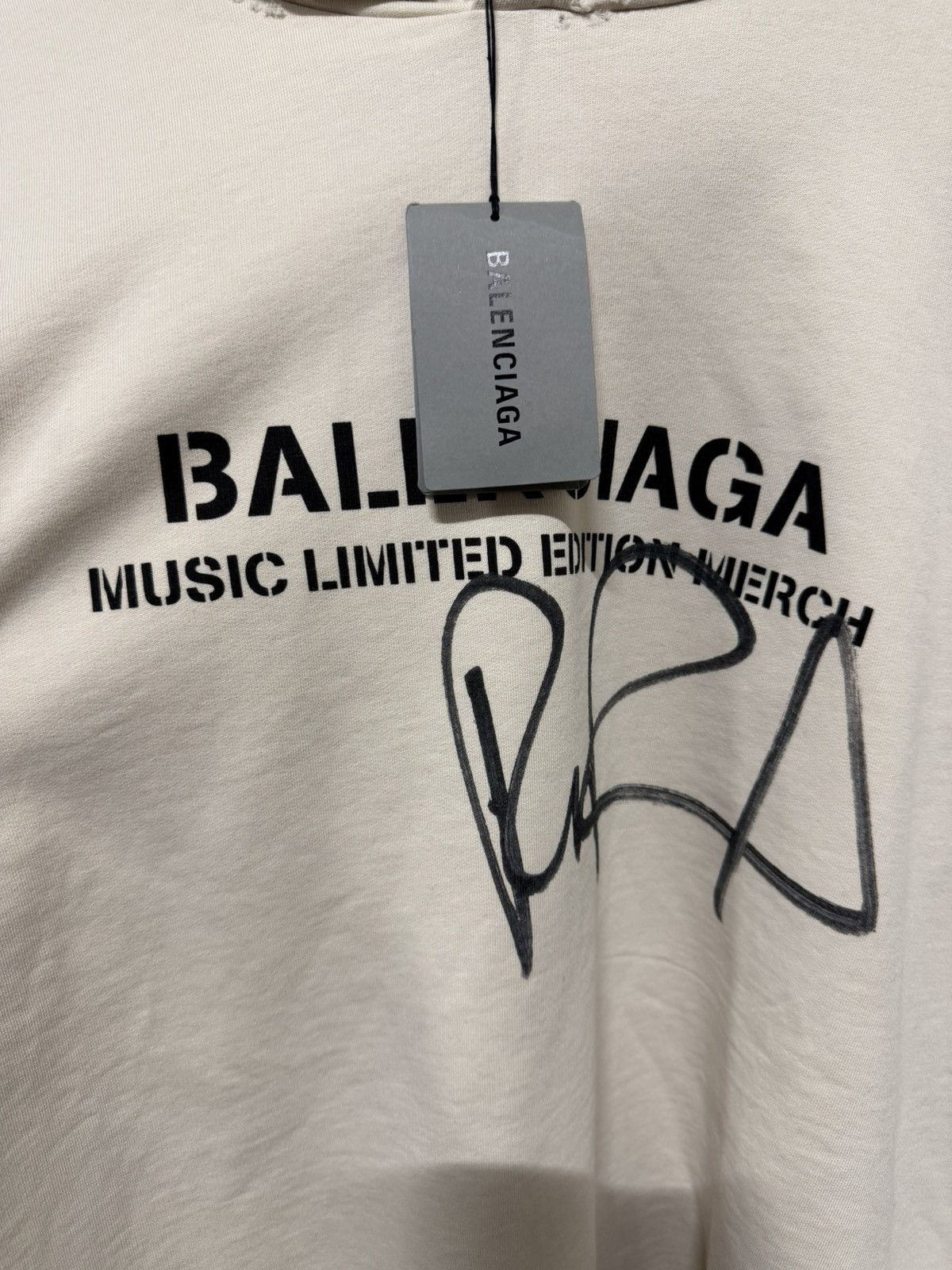 Balenciaga Balenciaga Limited Edition Music Merch Hoodie NEW 1300$ Size US XL / EU 56 / 4 - 2 Thumbnail