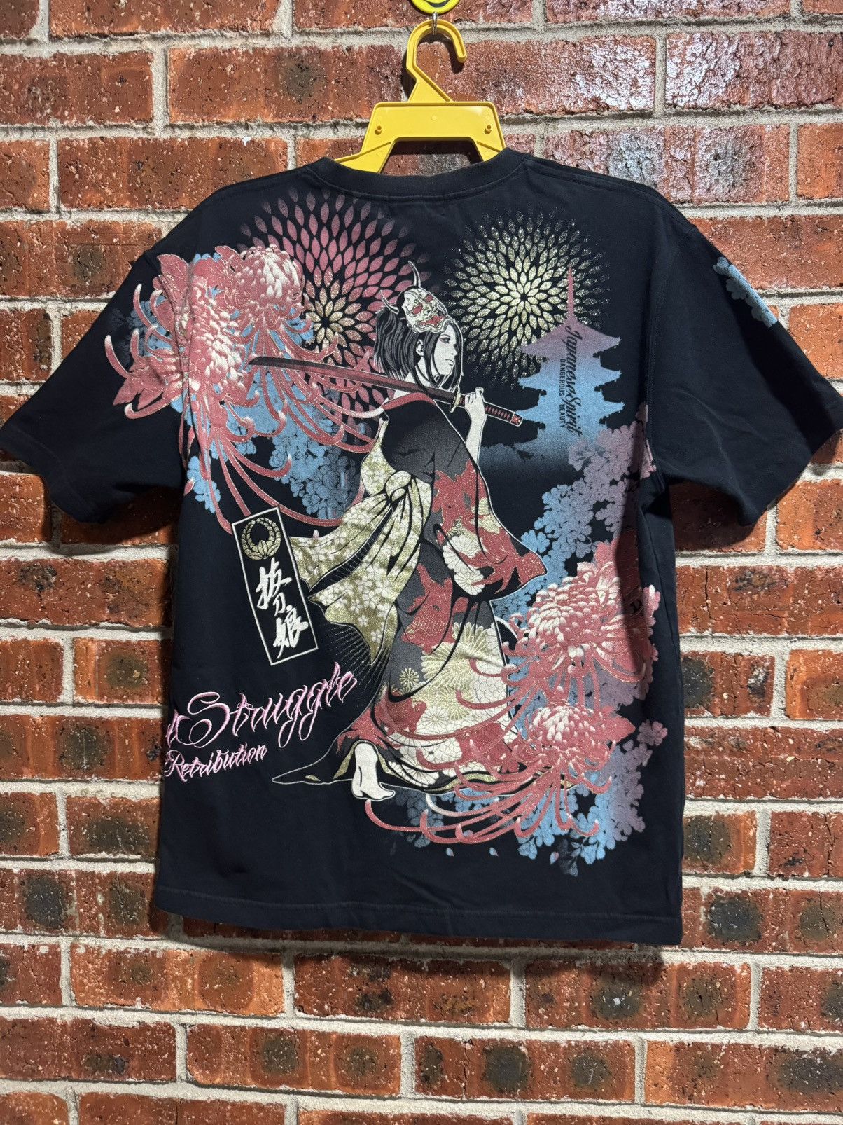 Designer × Japanese Brand × Vintage JAPANES SPIRIT DENGEROUS BEAUTY Size US XL / EU 56 / 4 - 1 Thumbnail
