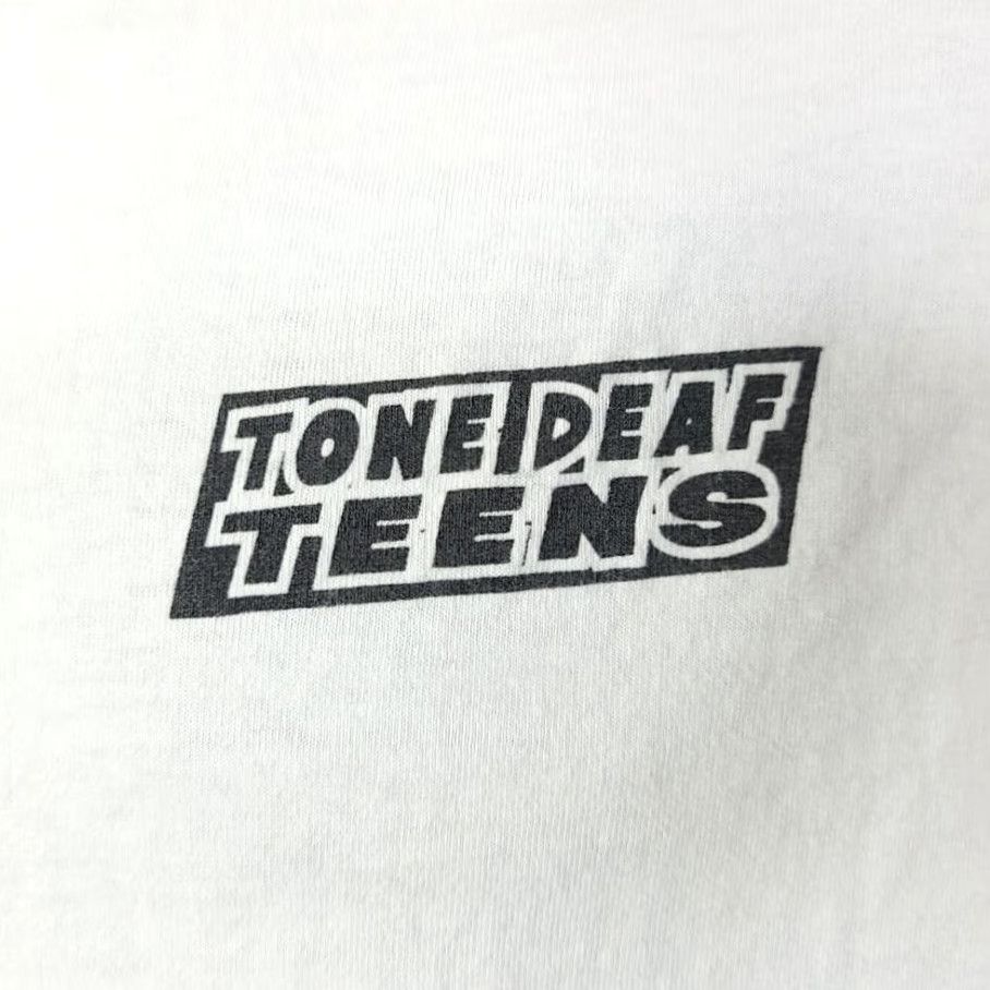 Vintage VINTAGE Tone Deaf Teens T Shirt Mens Size Medium 90s Hawaii Band Made In USA Mens White Cotton Short Sleeve Crew Neck Softee Regular Size US M / EU 48-50 / 2 - 3 Thumbnail