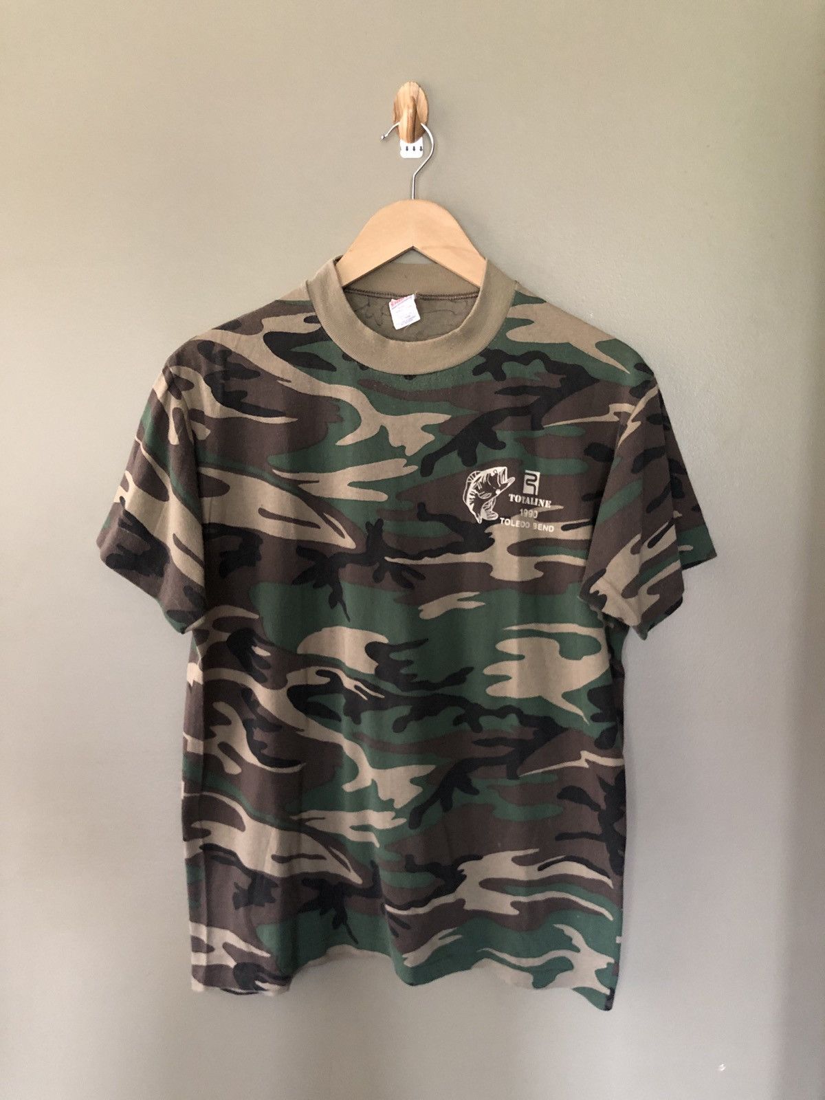 Vintage CRAZY 🔥🔥 Vintage 90s Camo Tee Size US M / EU 48-50 / 2 - 1 Thumbnail