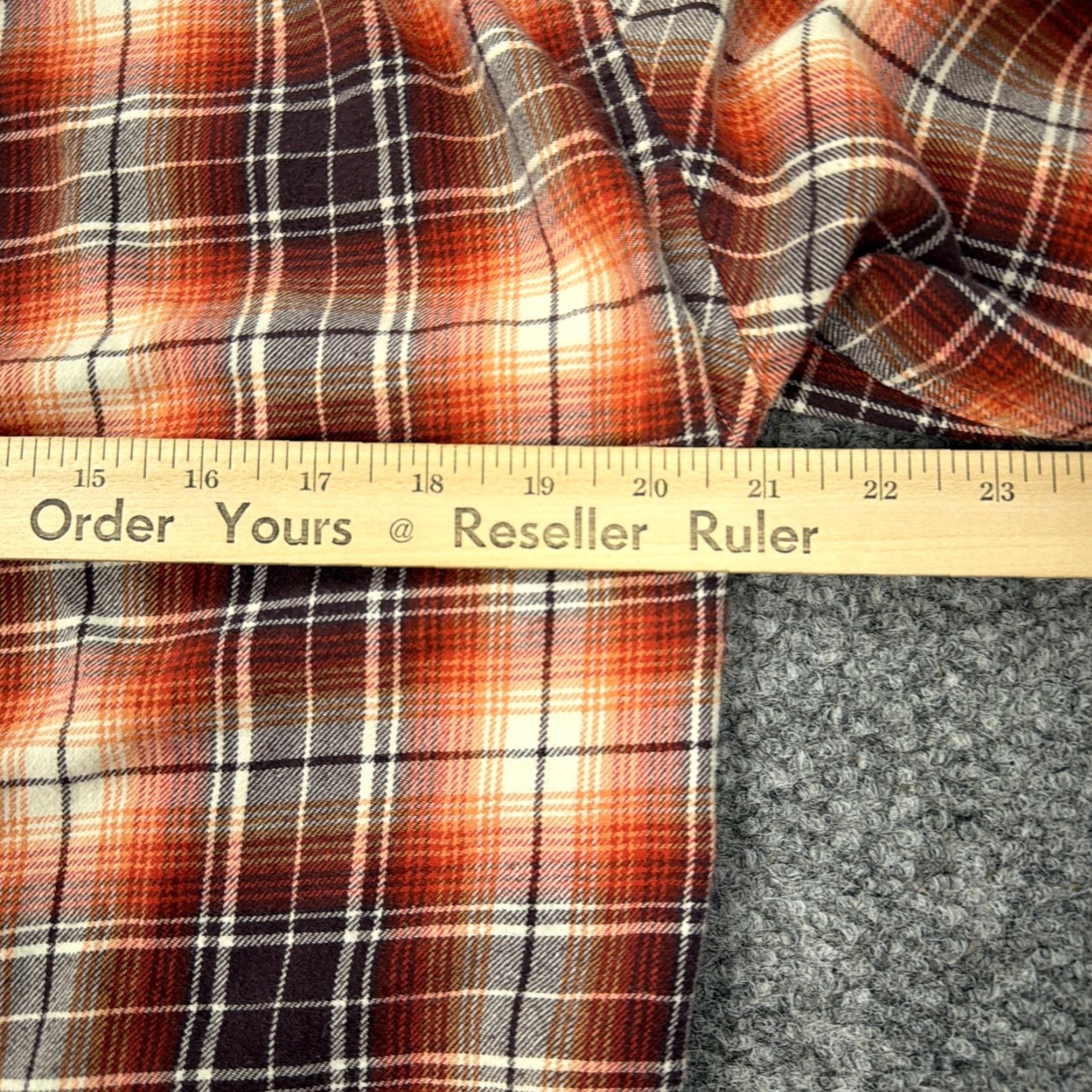 Uniqlo Uniqlo Shirt Mens Medium Orange Plaid Flannel Long Sleeve Button Down Casual Size US M / EU 48-50 / 2 - 7 Thumbnail