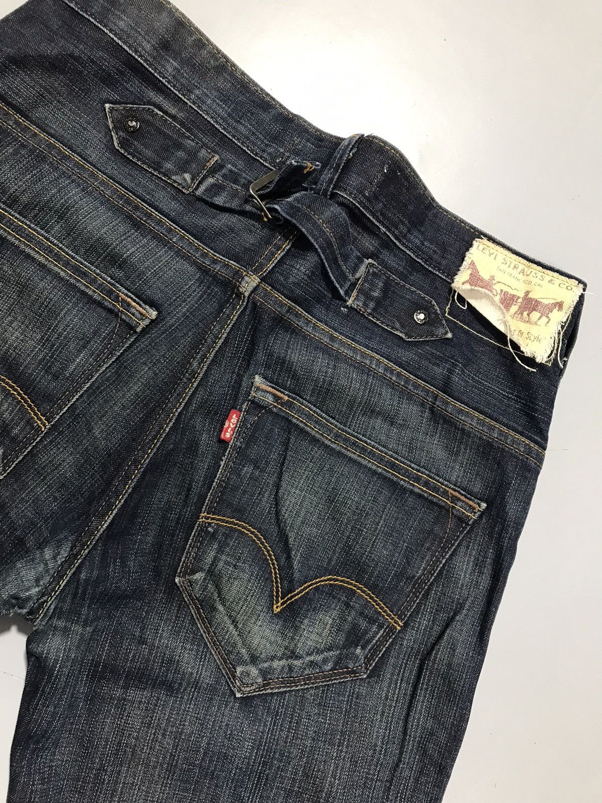 Levi's Vintage Levi’s 503 buckle belt denim Size US 32 / EU 48 - 13 Thumbnail