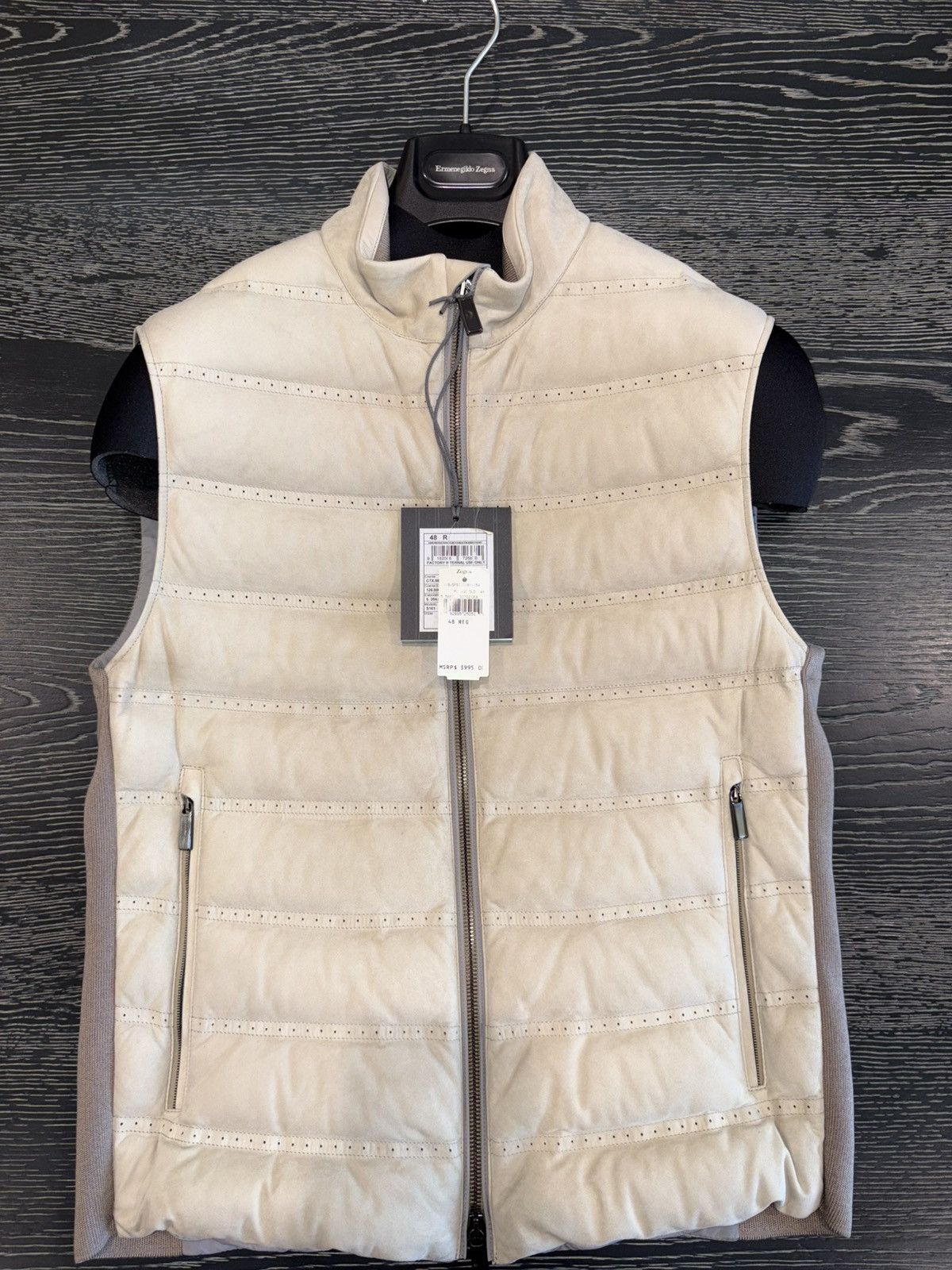 Ermenegildo Zegna Ermenegildo Zegna Suede Leather Sleeveless Vest Size S / US 4 / IT 40 - 1 Thumbnail