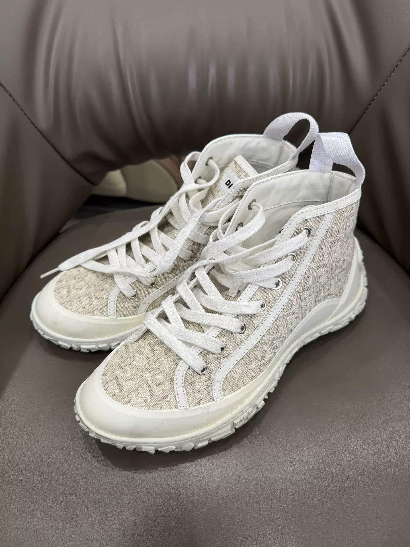 Dior × Hedi Slimane Dior Homme 05SS White Hi-top Sneakers | Grailed