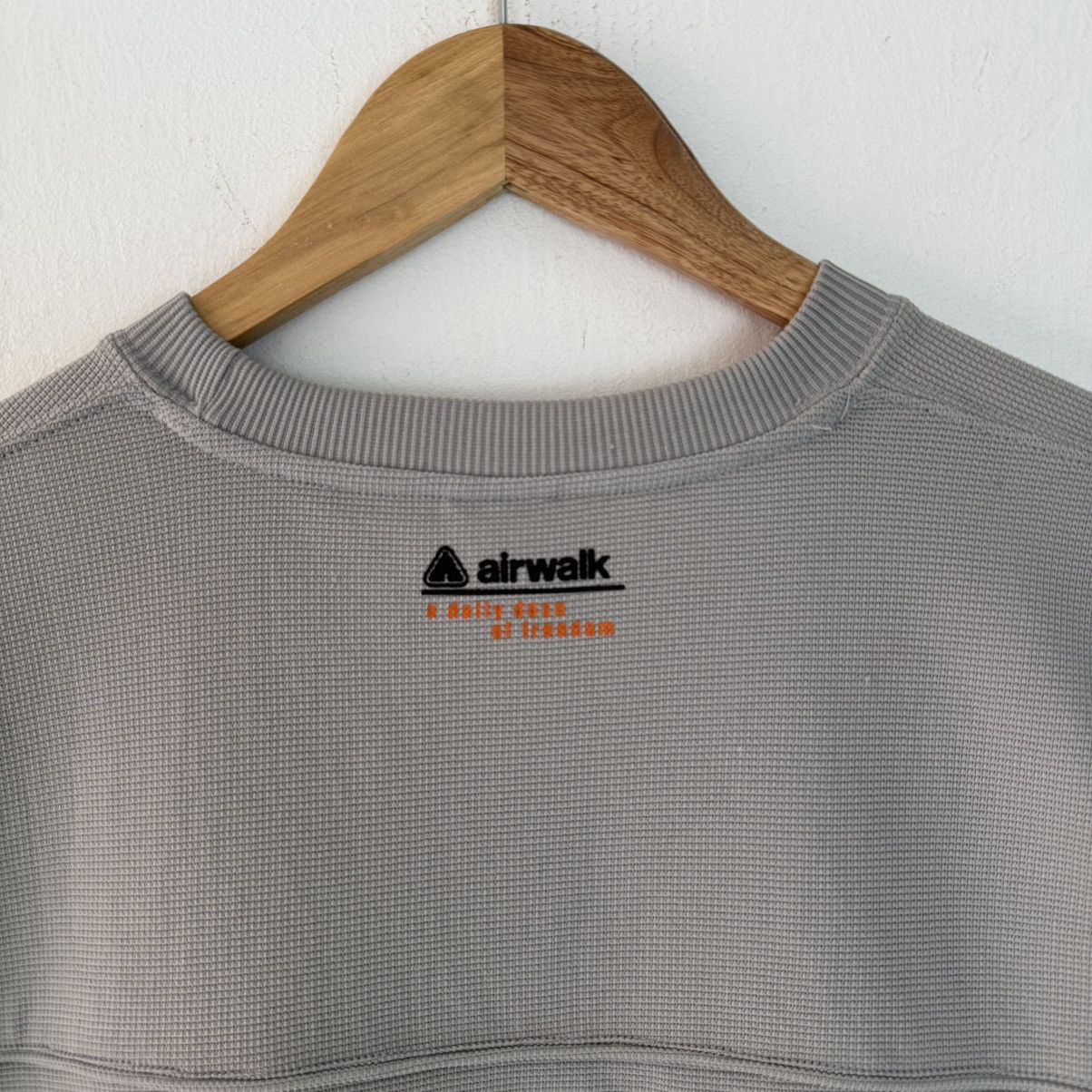 Airwalk Airwalk Jersey Tee. Size US S / EU 44-46 / 1 - 5 Thumbnail