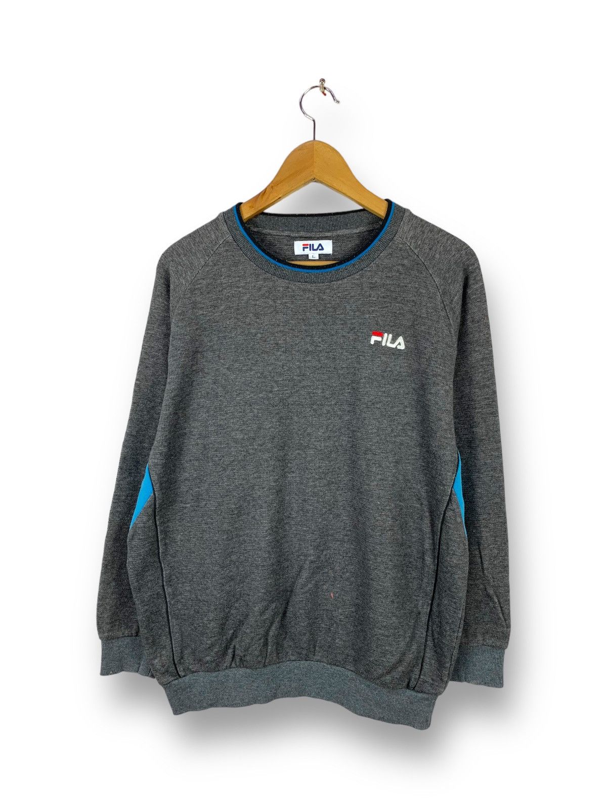 Fila Rare! Fila Biella Italia Small Logo Sweatshirt Size US L / EU 52-54 / 3 - 1 Thumbnail