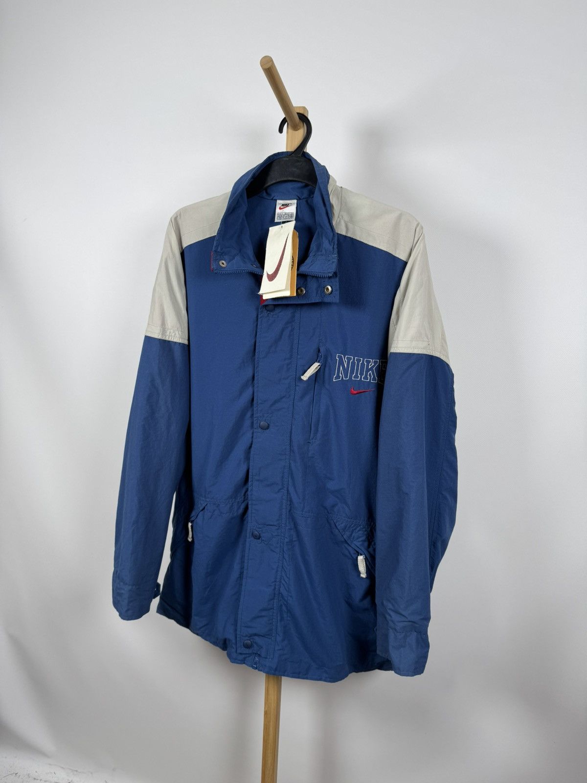 Nike New Nike vintage lightweight windbreaker XL Size US XL / EU 56 / 4 - 2 Thumbnail
