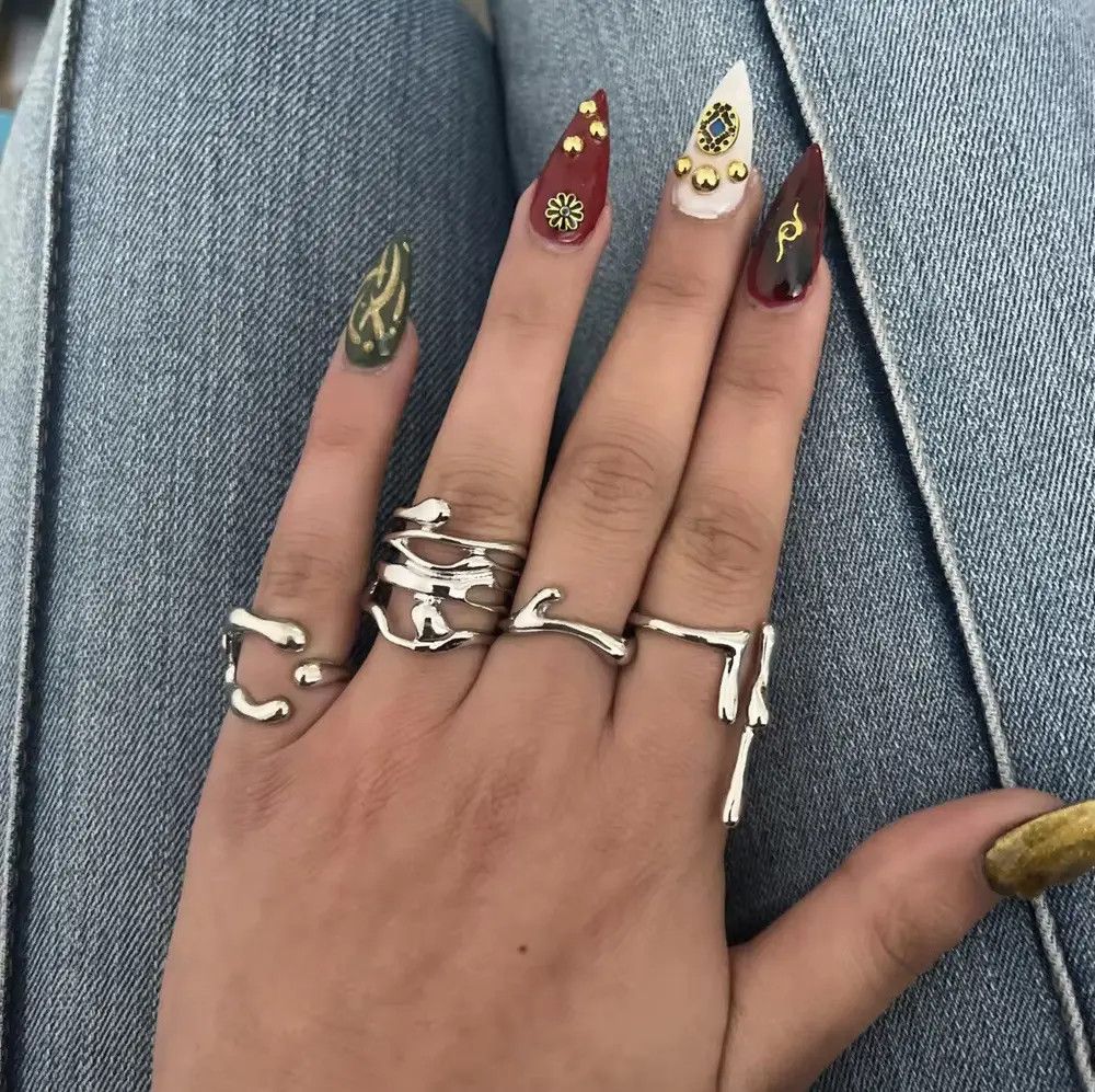 Other 4pc Set Vintage Elegant Irregular Hollow Rings Size ONE SIZE - 4 Thumbnail
